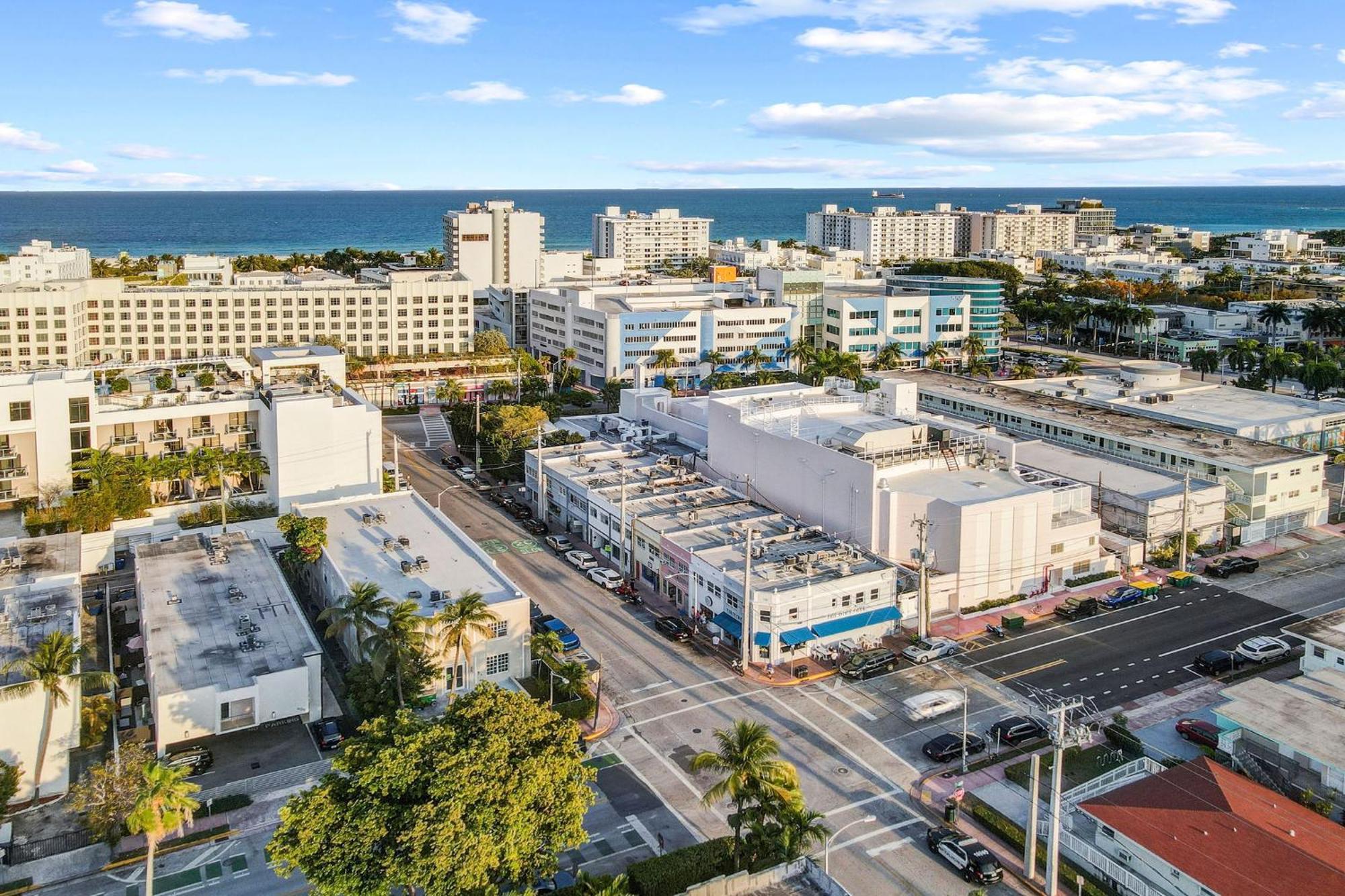 Apartment Comfy 1 B/r, Near Ocean Dr & - South Miami Beach