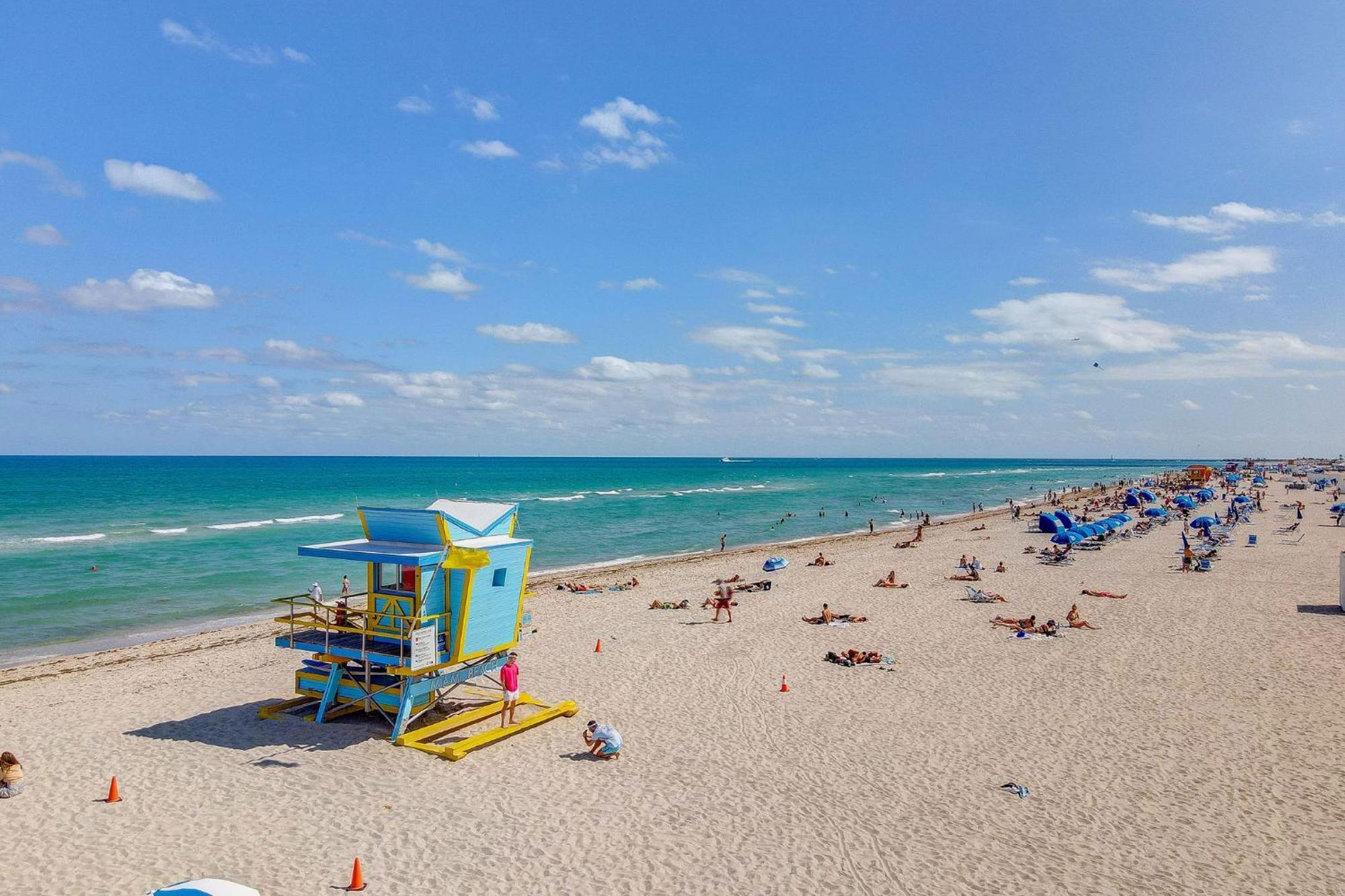 Apartment Private Ocean Dr W/2 Queen Beds, Steps 2