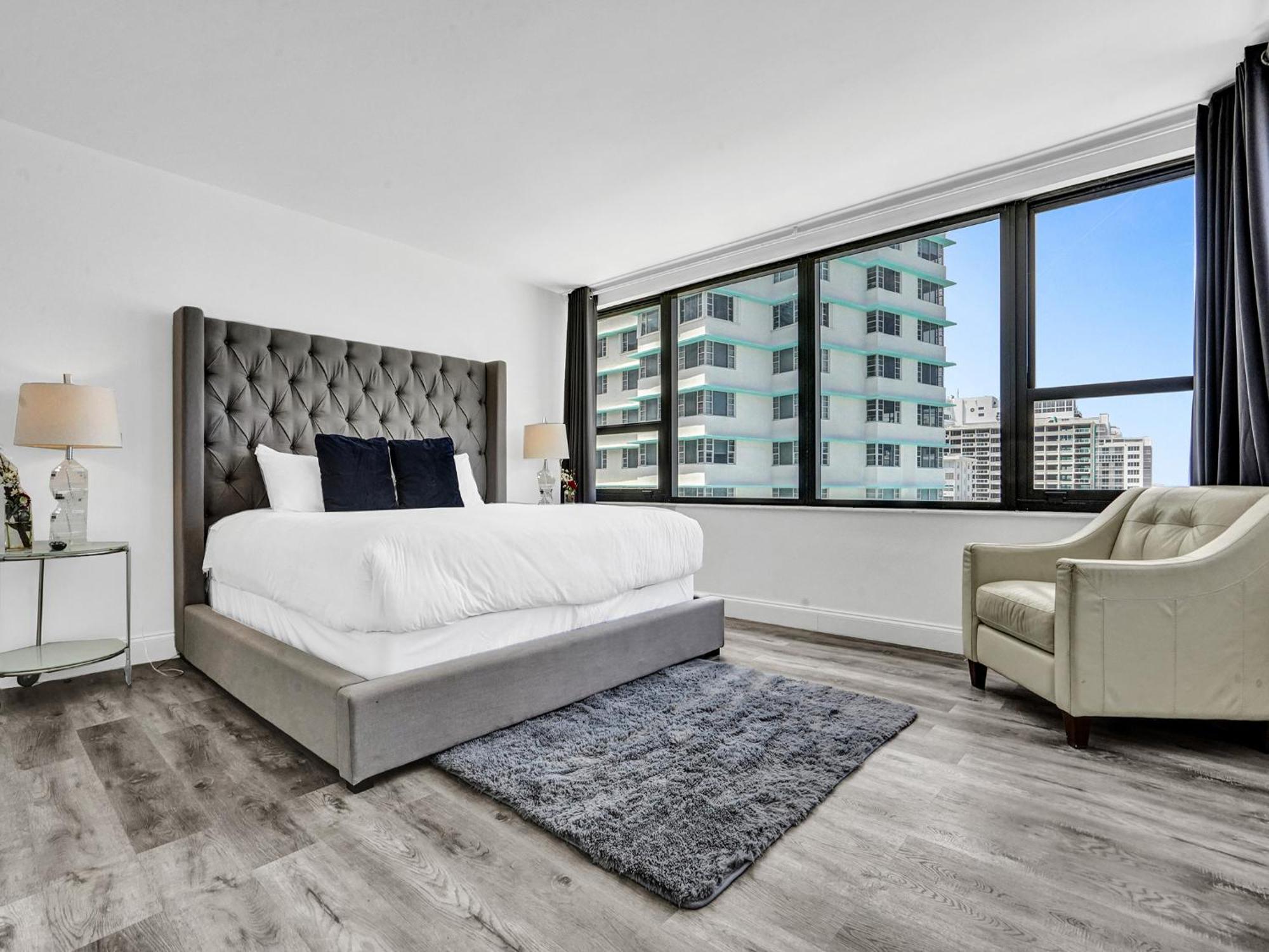 Full Ocean View Huge Private Terrace 1002 Apartment Miami Beach