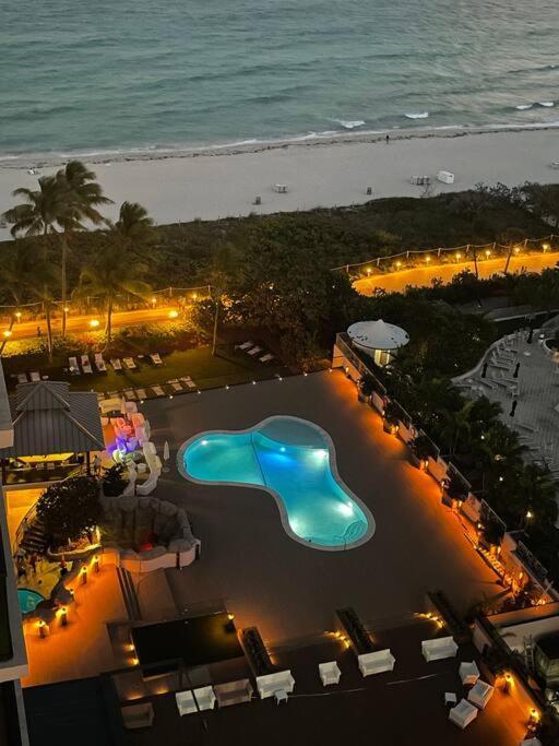 Ocean Front 2 Bedroom And 2 Bathroom At The Alexander * Miami Beach