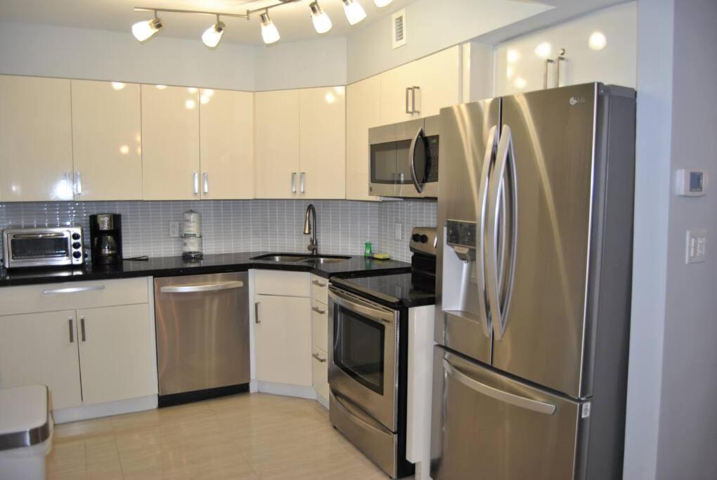 Ocean Front 2 Bedroom And 2 Bathroom At The Alexander Apartment Miami Beach