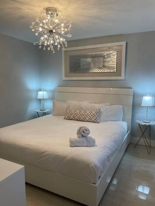 Ocean Front 2 Bedroom And 2 Bathroom At The Alexander Miami Beach