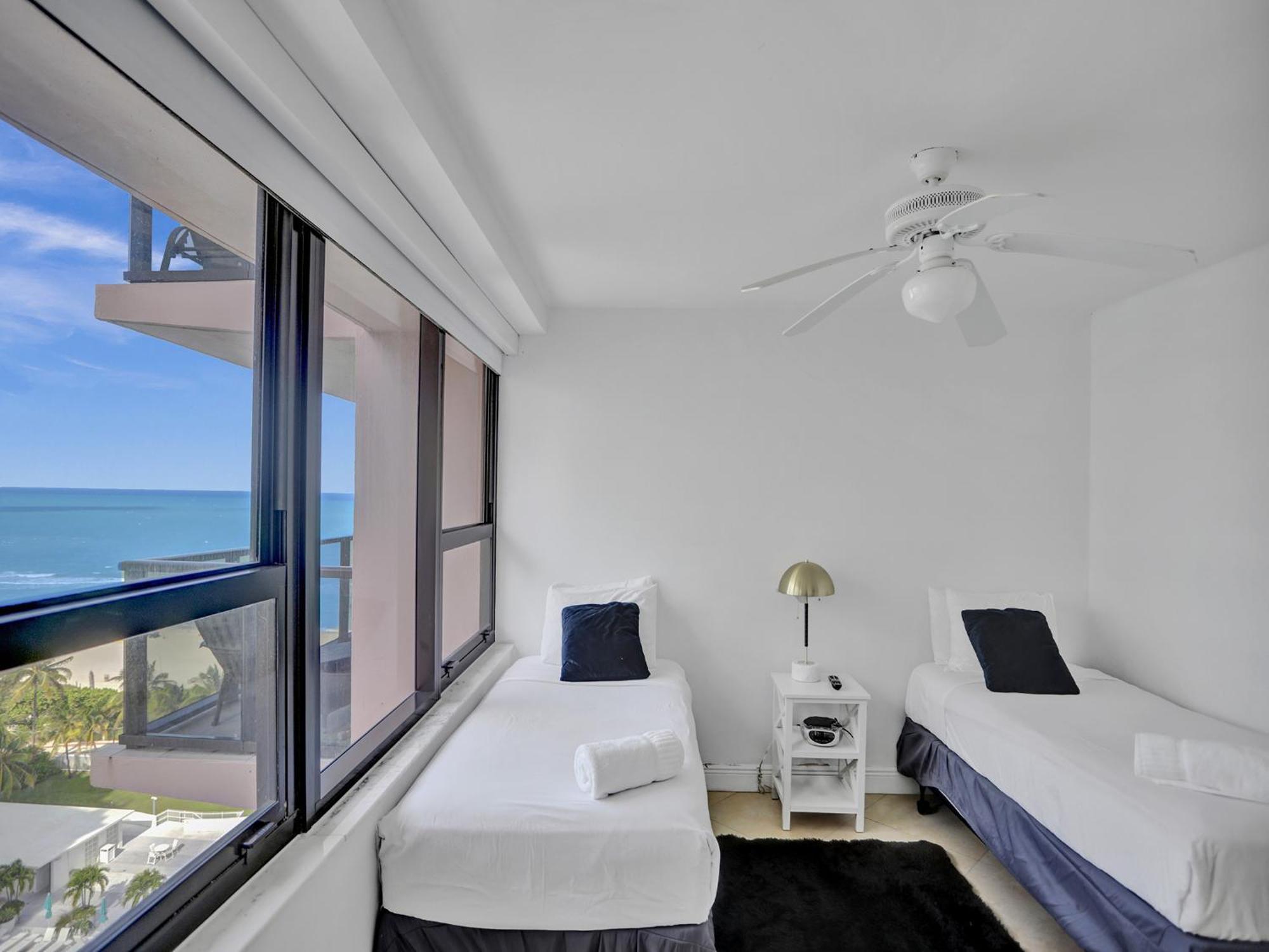 Apartment Modern Ocean View Service Unit 1206 *