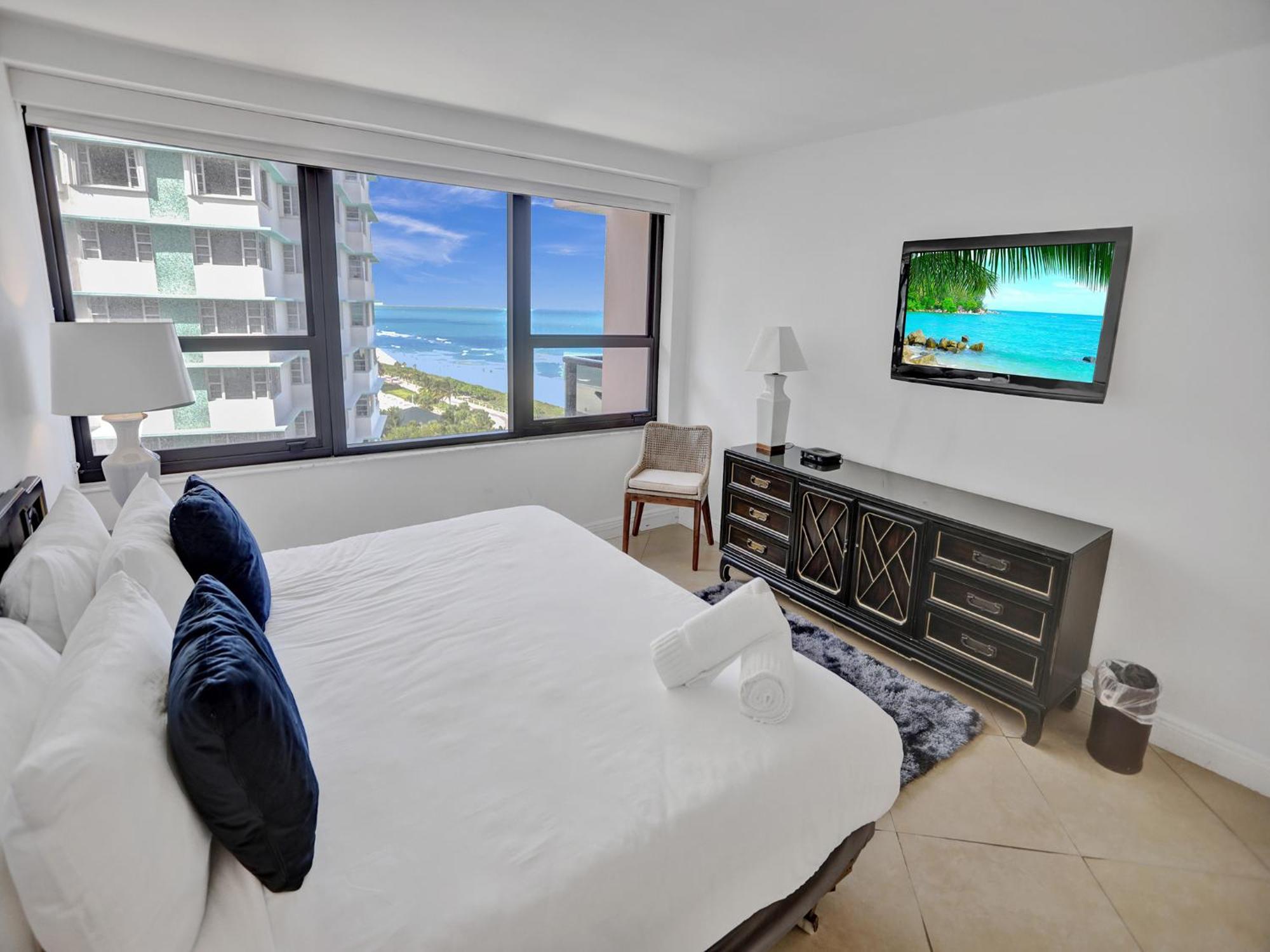Apartment Modern Ocean View Service Unit 1206 *