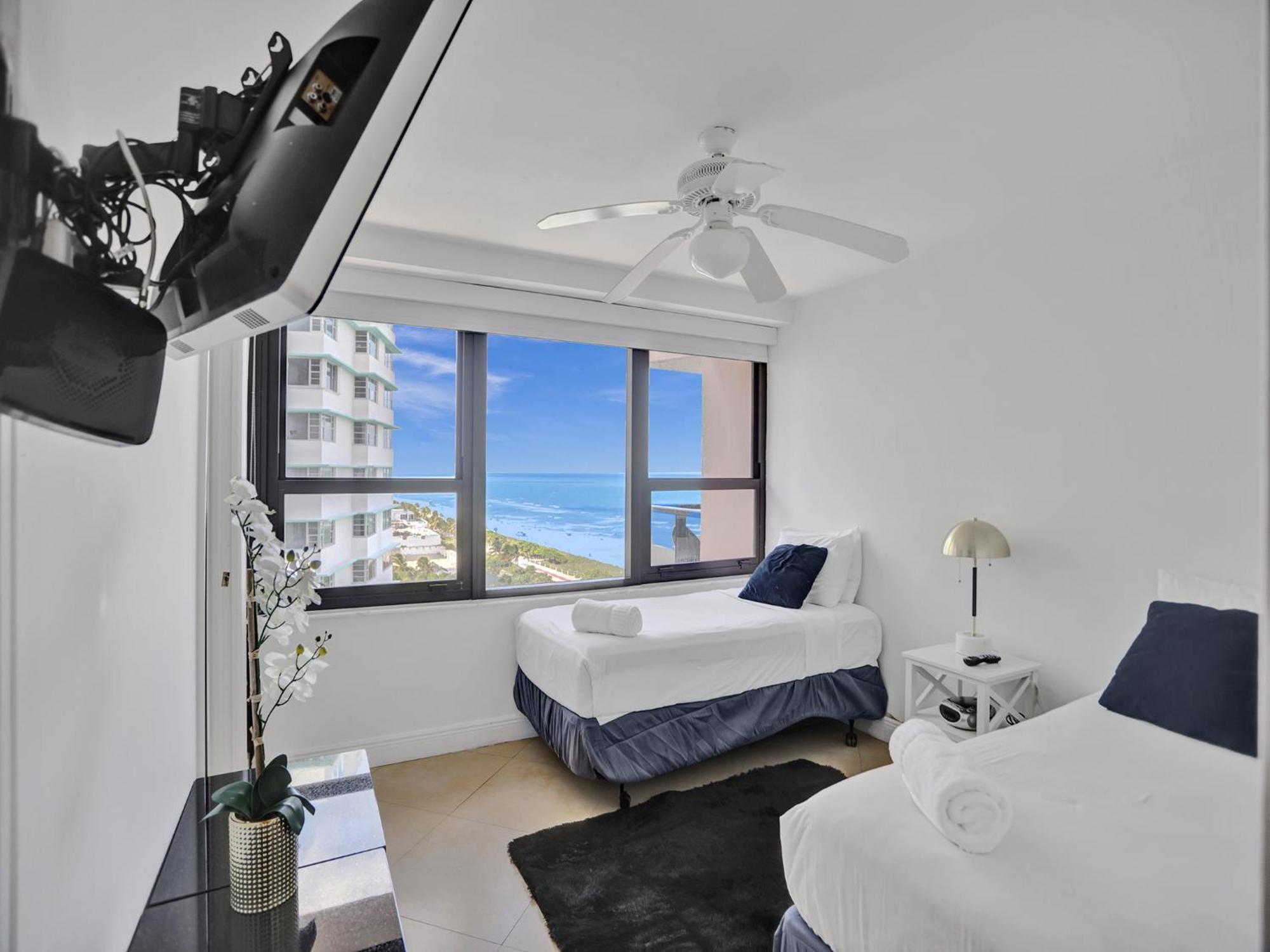 Modern Ocean View Service Unit 1206 Apartment *