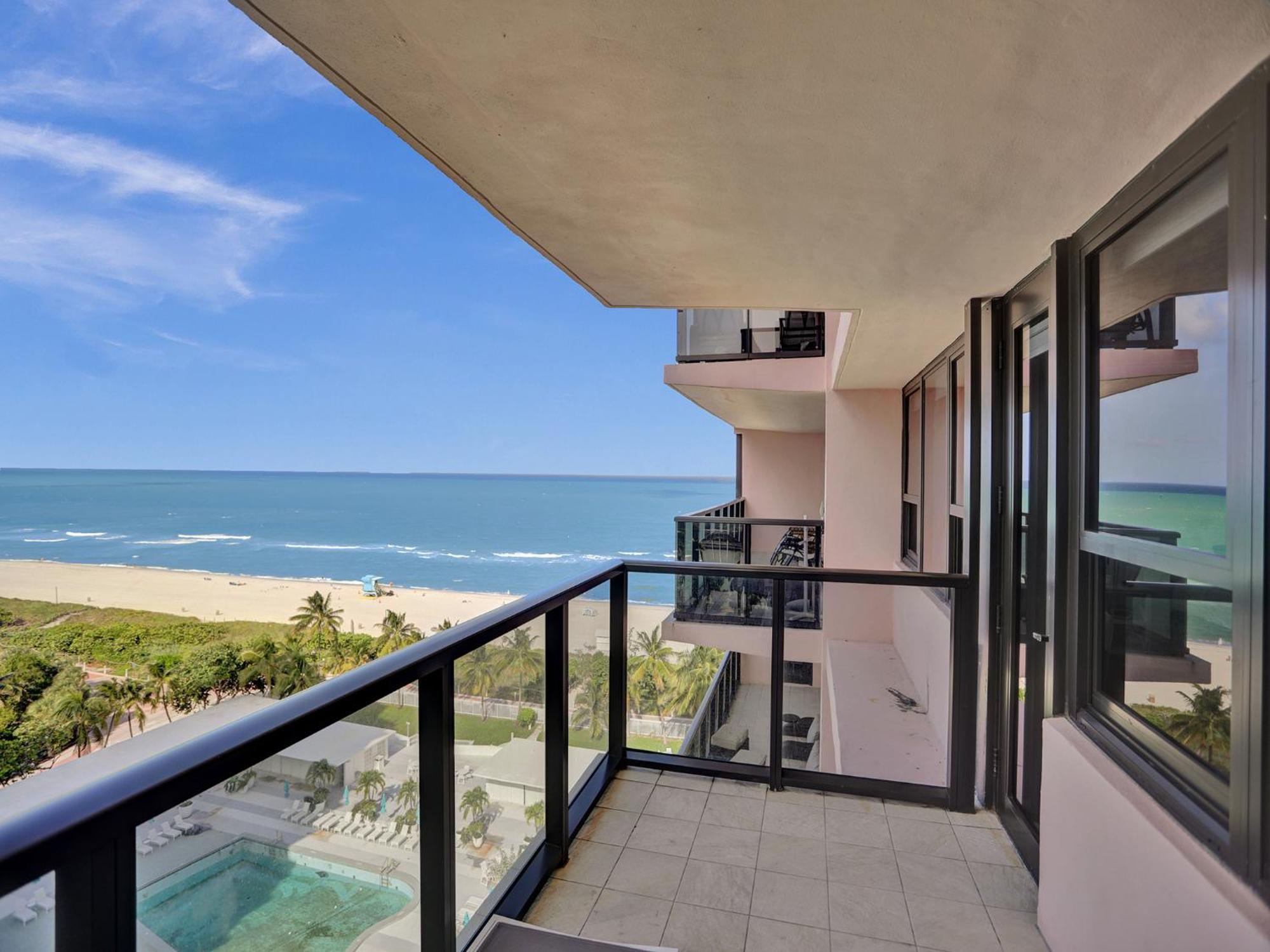 Modern Ocean View Service Unit 1206 Apartment Miami Beach
