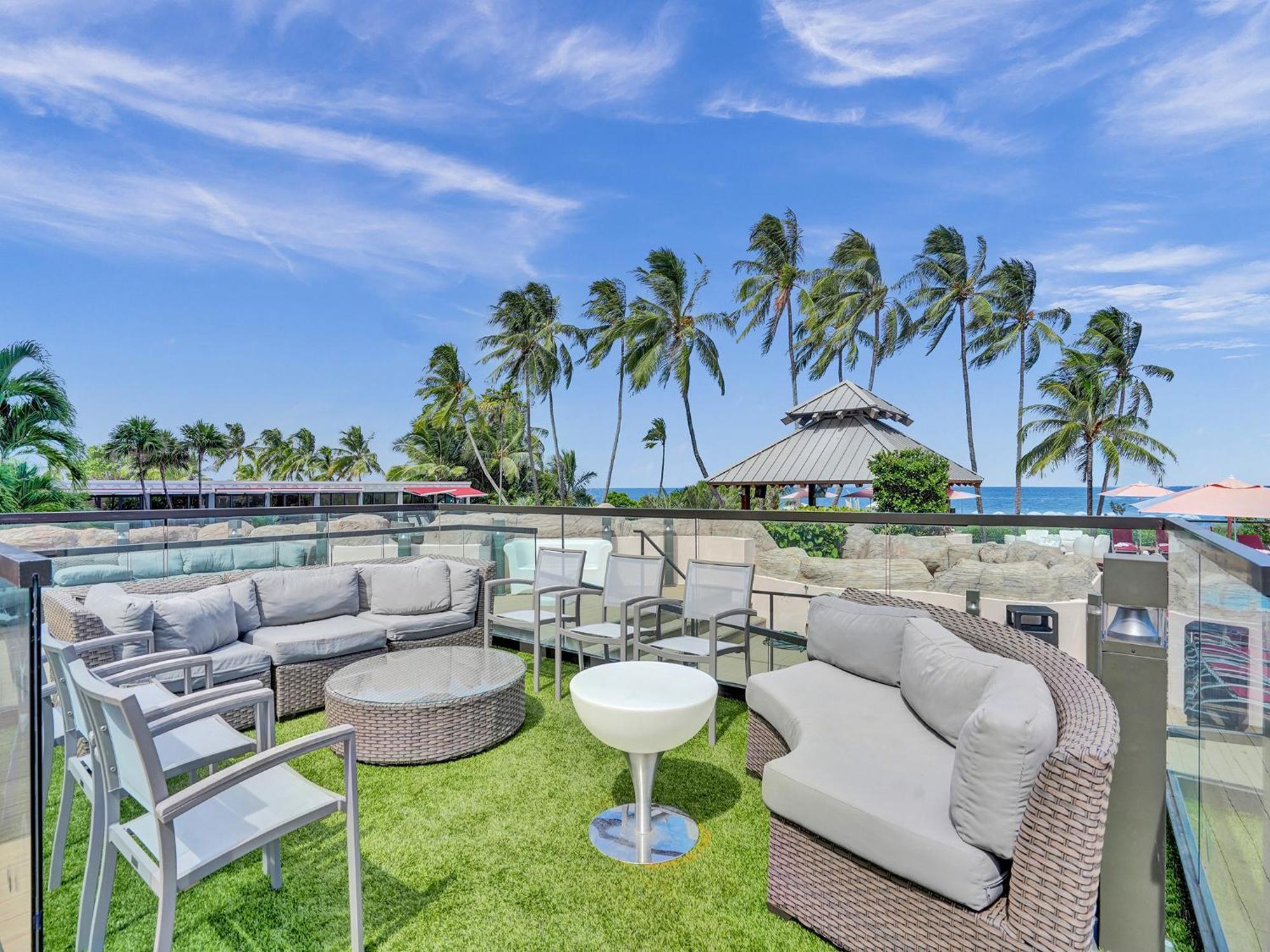 Cozy Beachfront 2 Bdr Miami 406 *