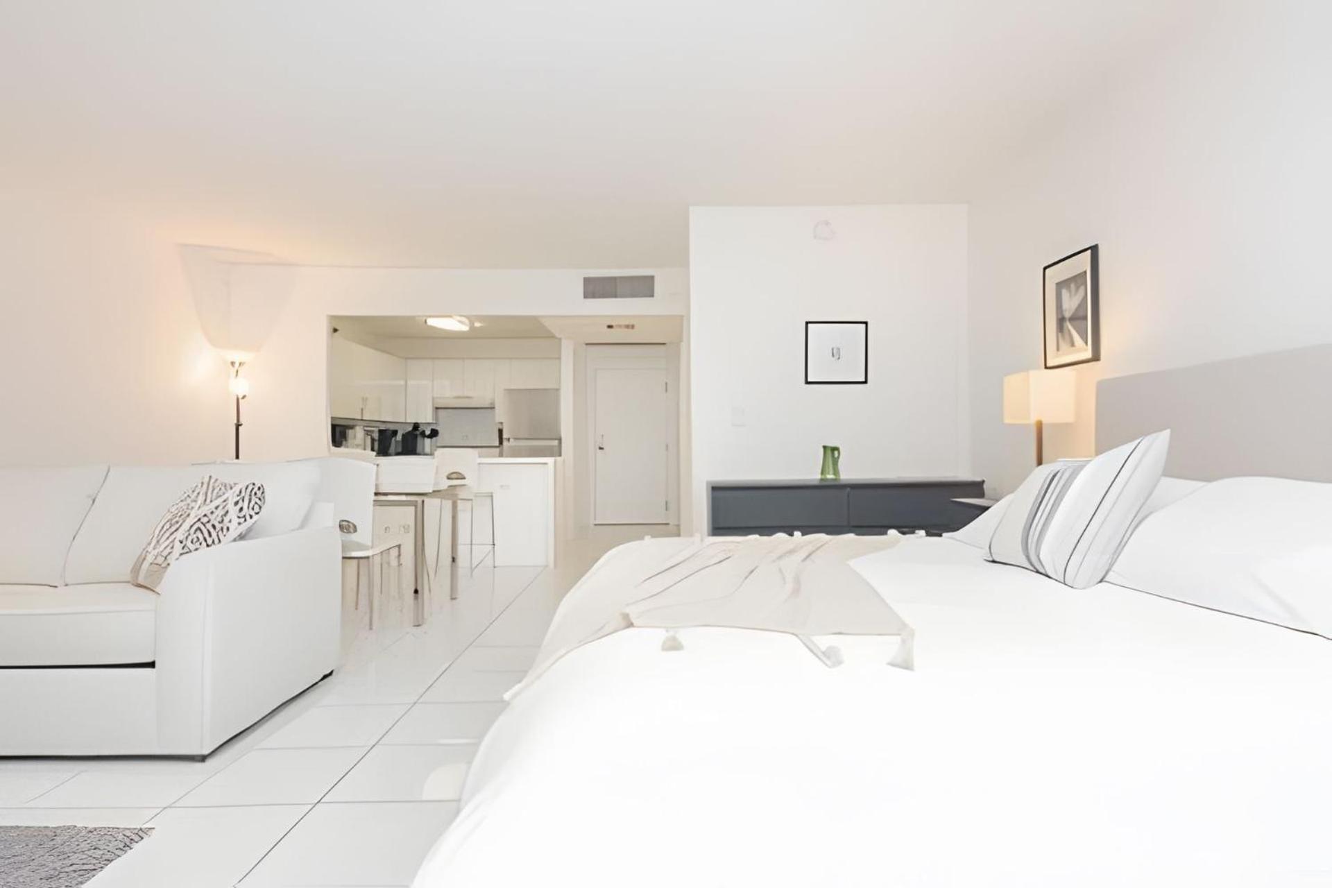 Frente A La Playa South Apartment Miami Beach