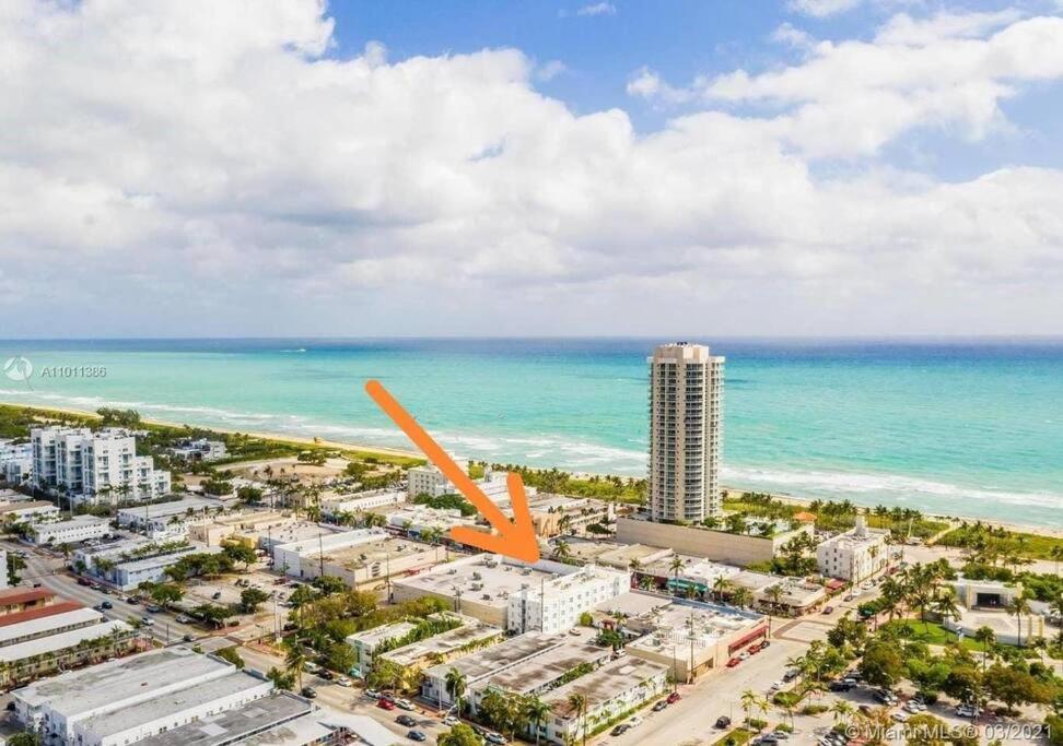 1bedroom Collins 2 Blocks To Ocean With Free Street Parking Apartment *