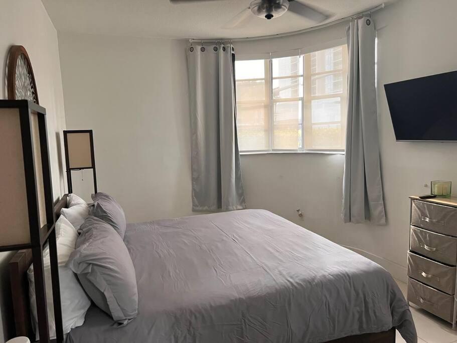 Apartment Beachside 1br Steps Away From Miami Beach