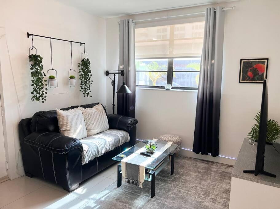 Apartment Beachside 1br Steps Away From *