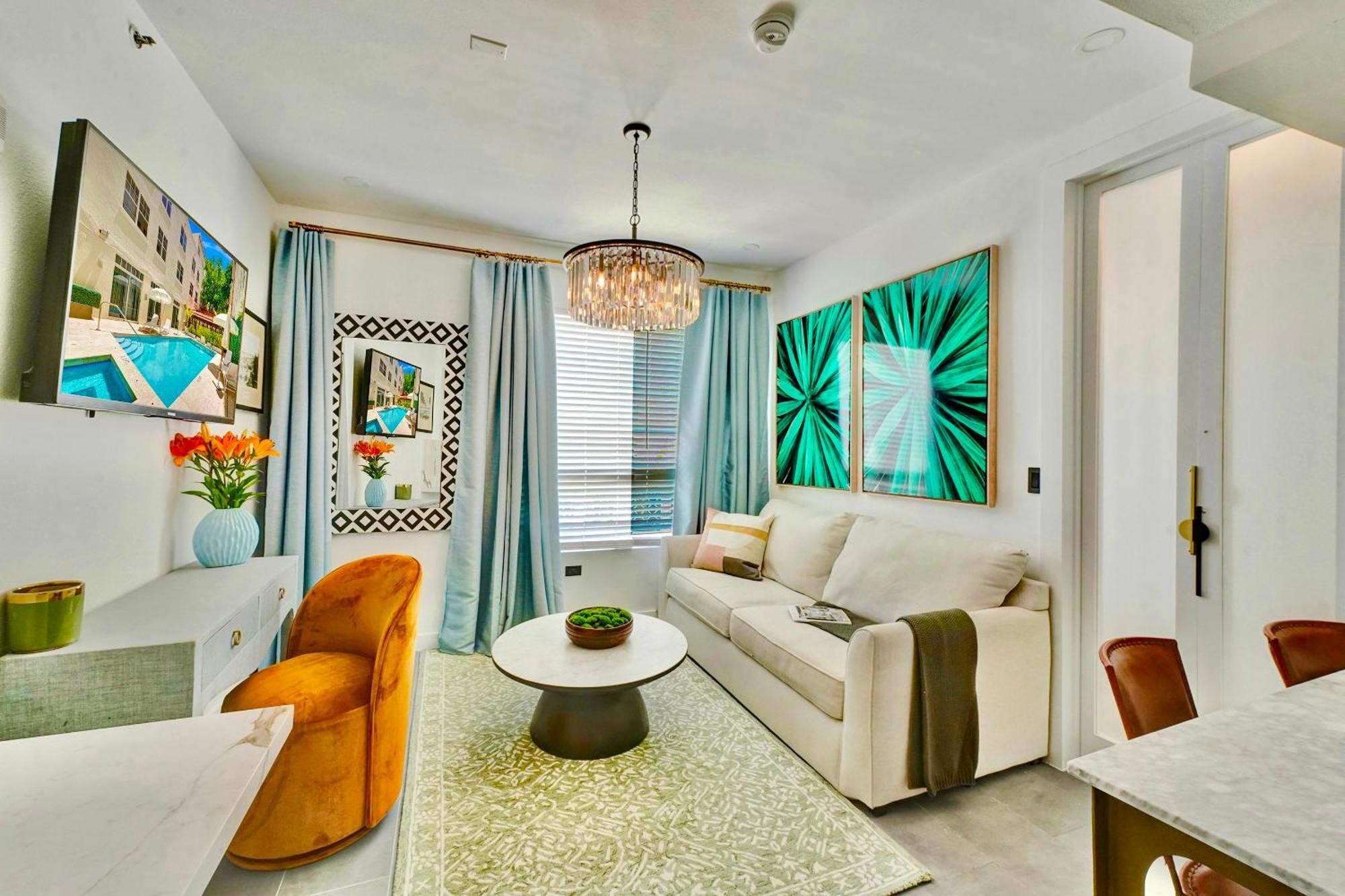 Aparthotel South Haven- Steps To The Beach- 1 King Bedroom 2 Beds 1 Bathroom Miami Beach