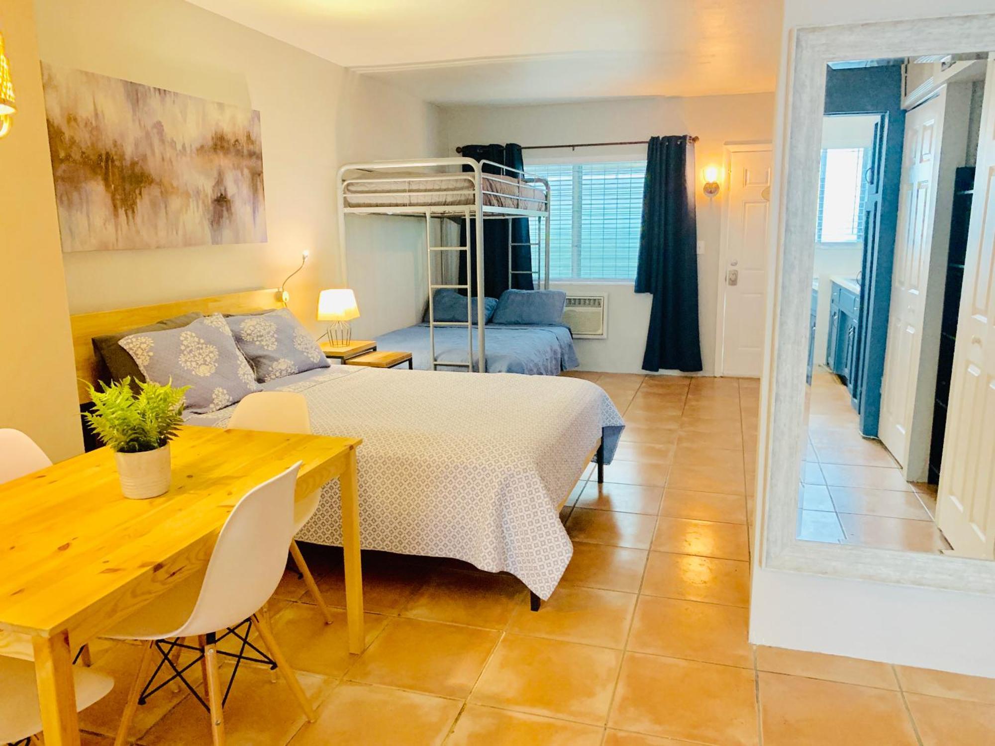 1br Studio Apartment