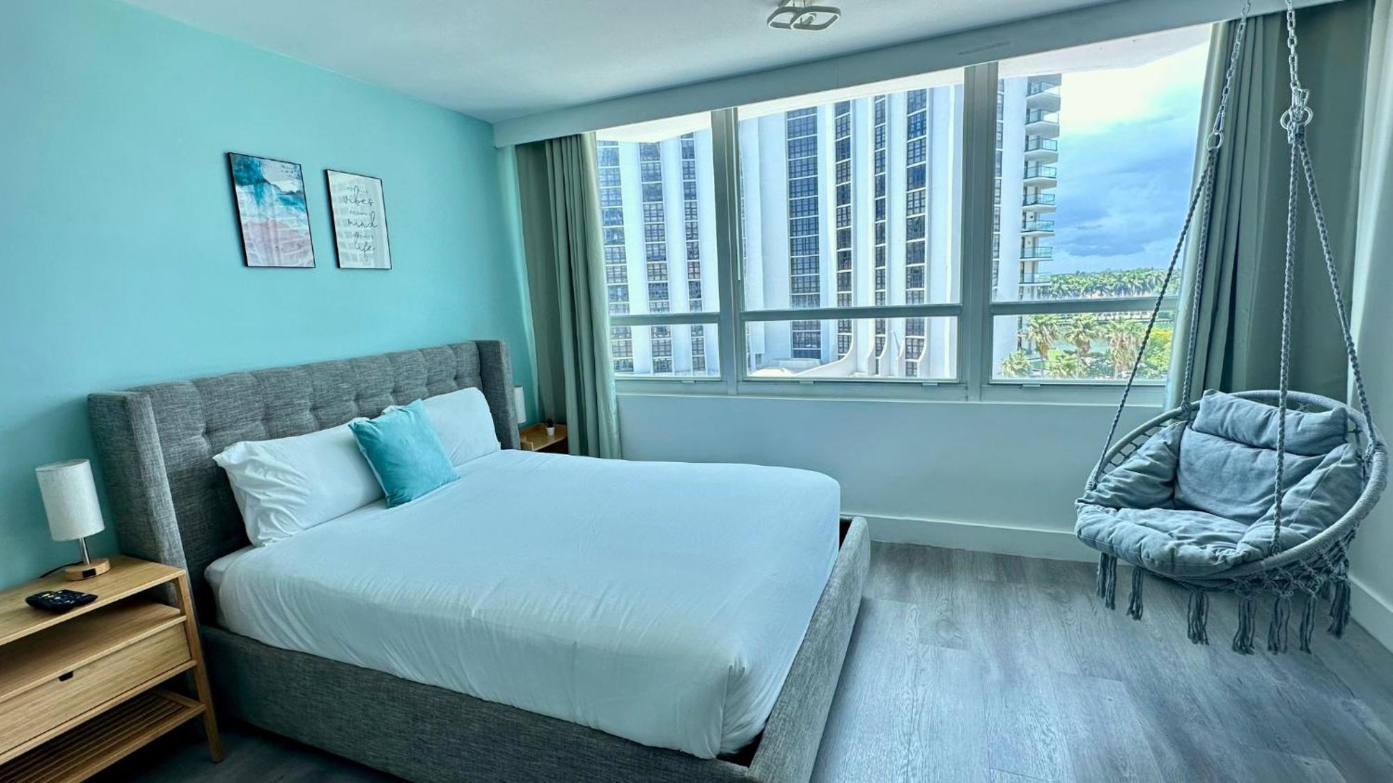 Seastays-oceanside * Miami Beach