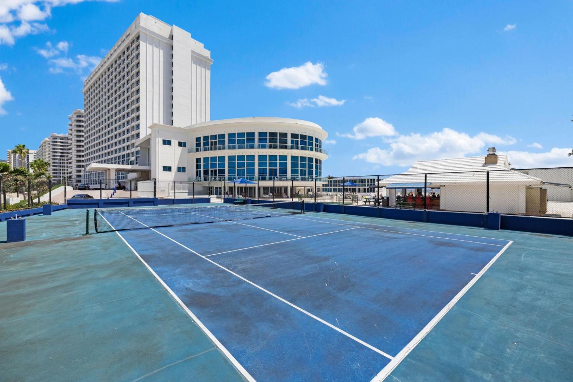 Apartment Miami Beachfront Oasis With Stunning Ocean Views Miami Beach