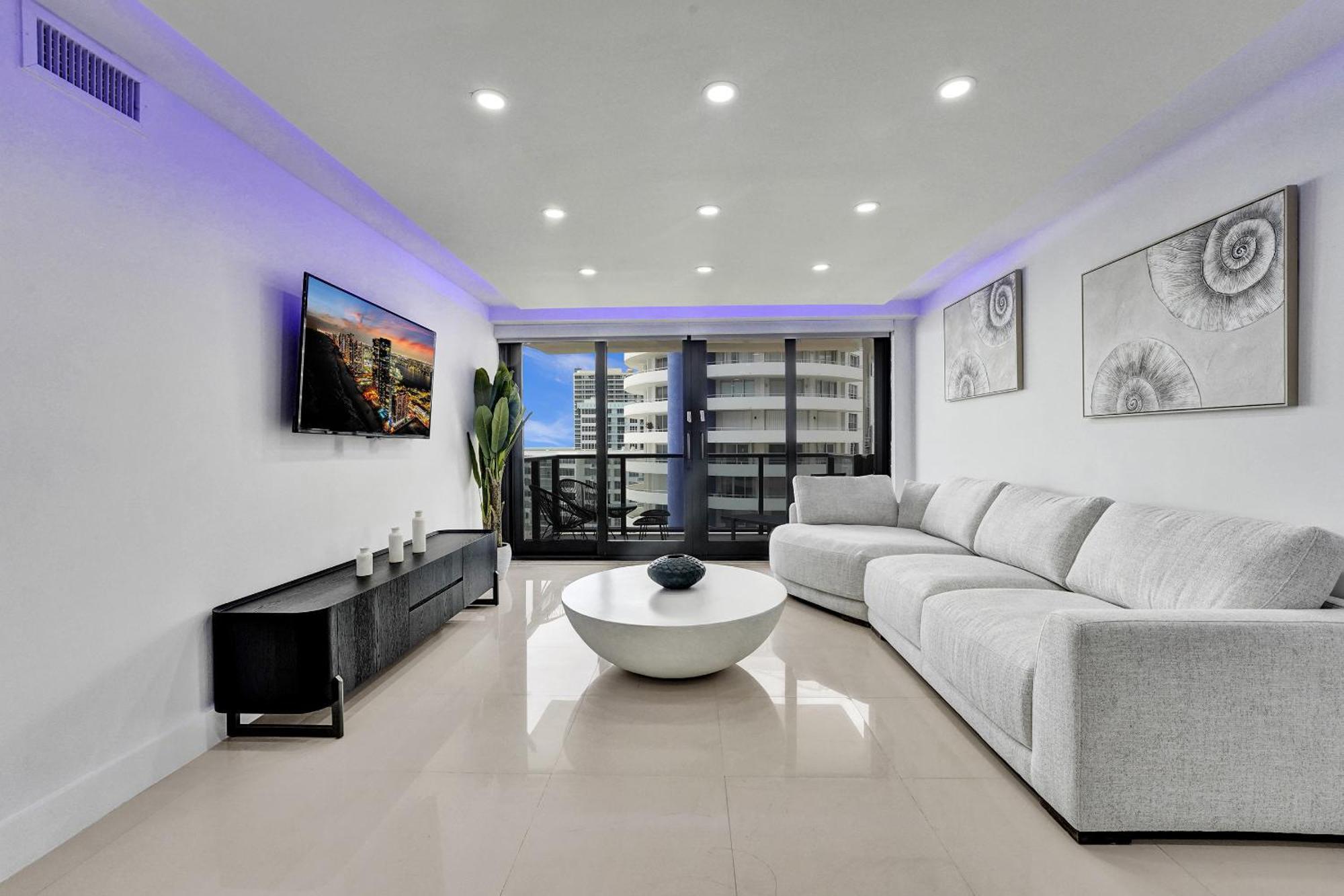 Stunning Ocean View Retreat 1205 Apartment