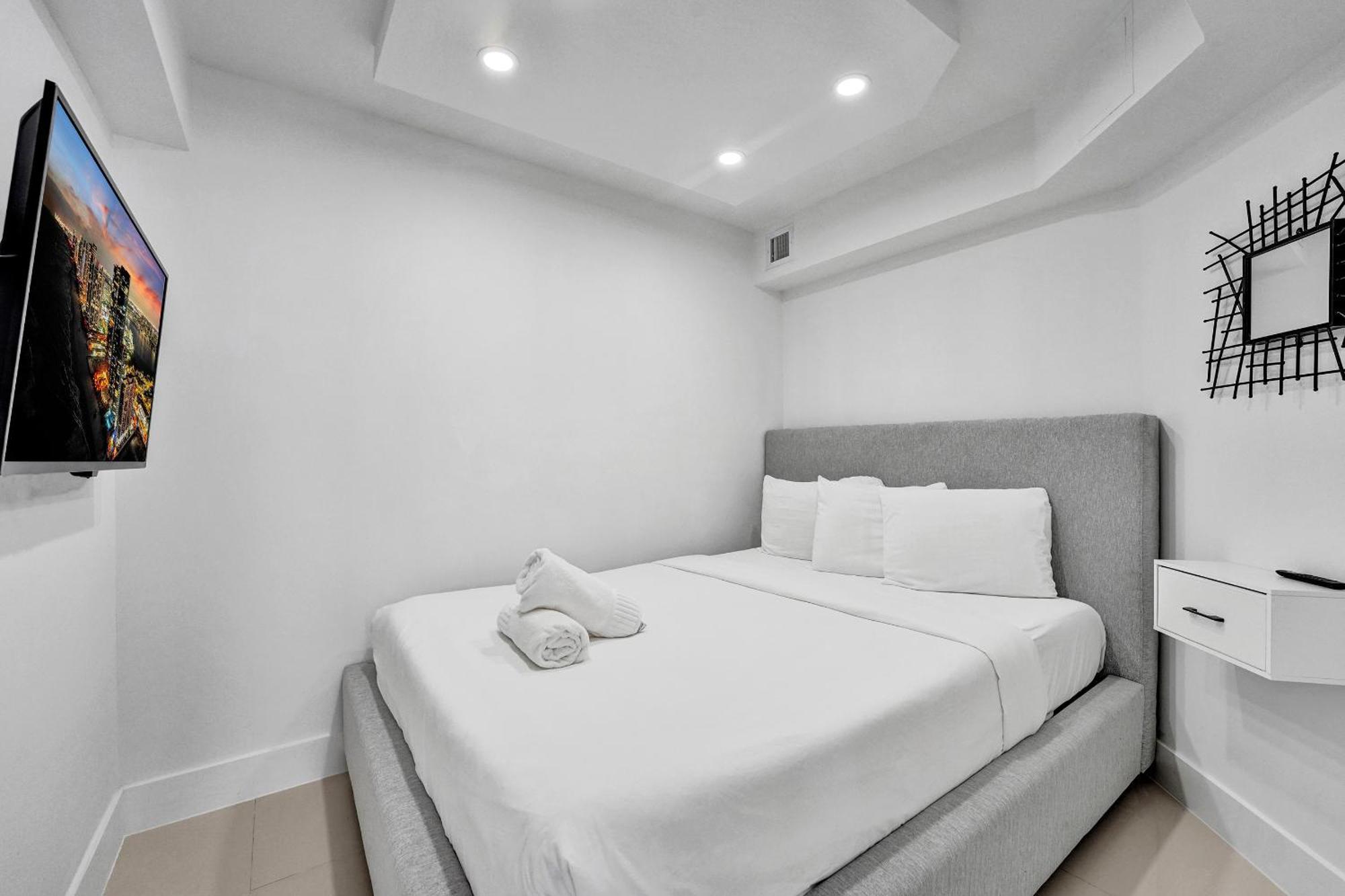 Stunning Ocean View Retreat 1205 Apartment *