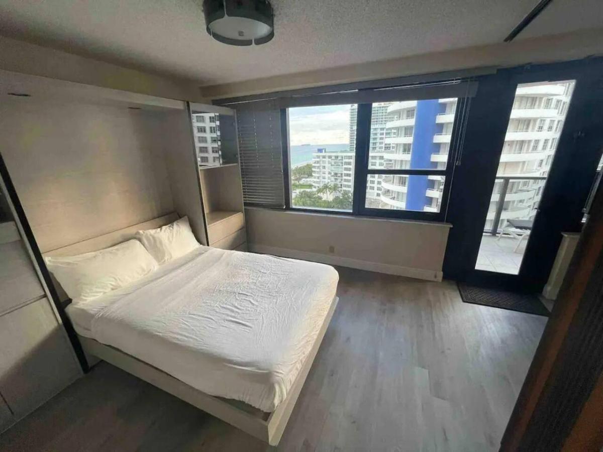 Apartment 44 Access And Private Pool *