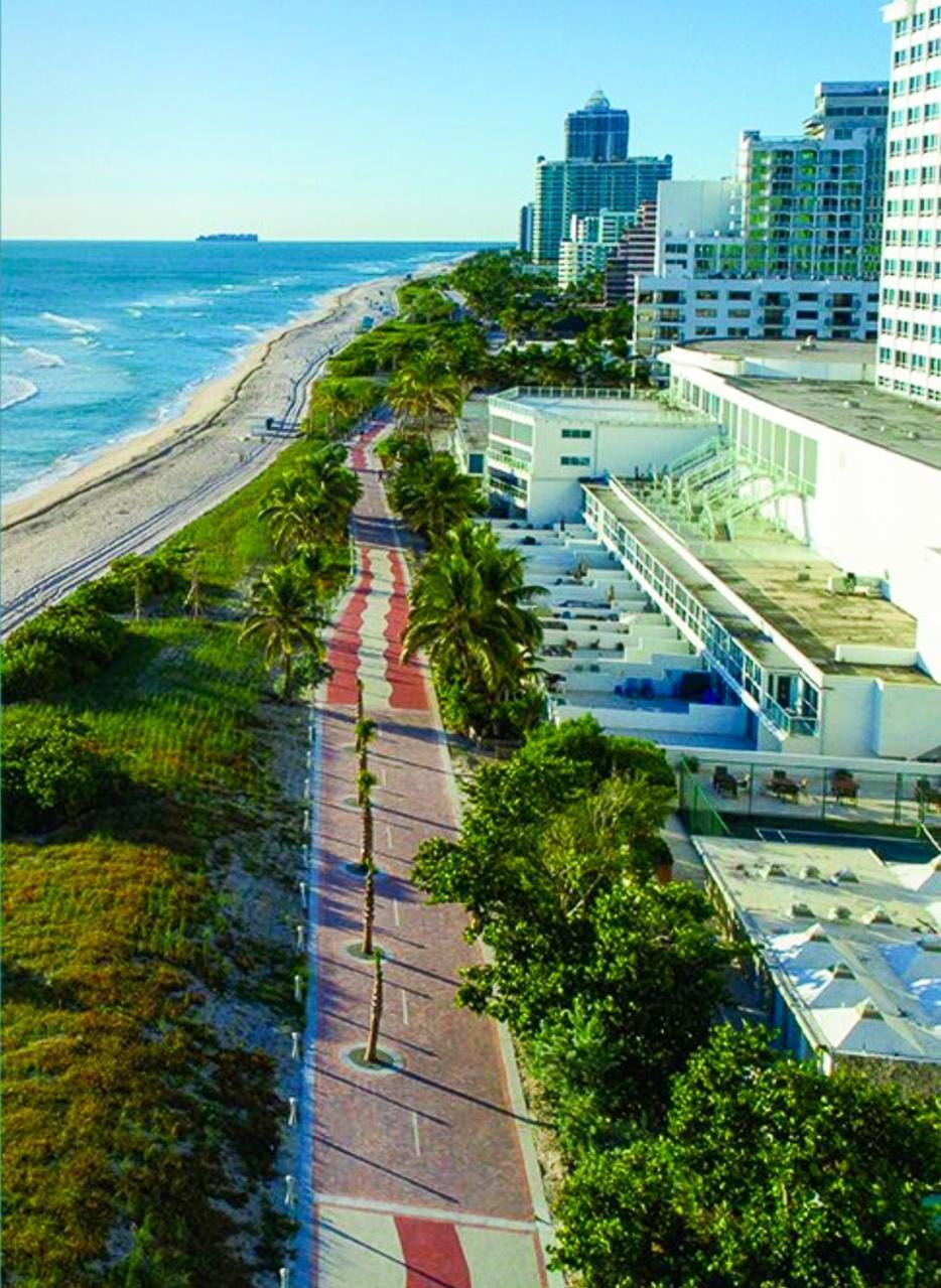 Castle Th16 Beachfront Townhouse With Private Patio, Direct Access, Pool, Tennis & Free Parking! *