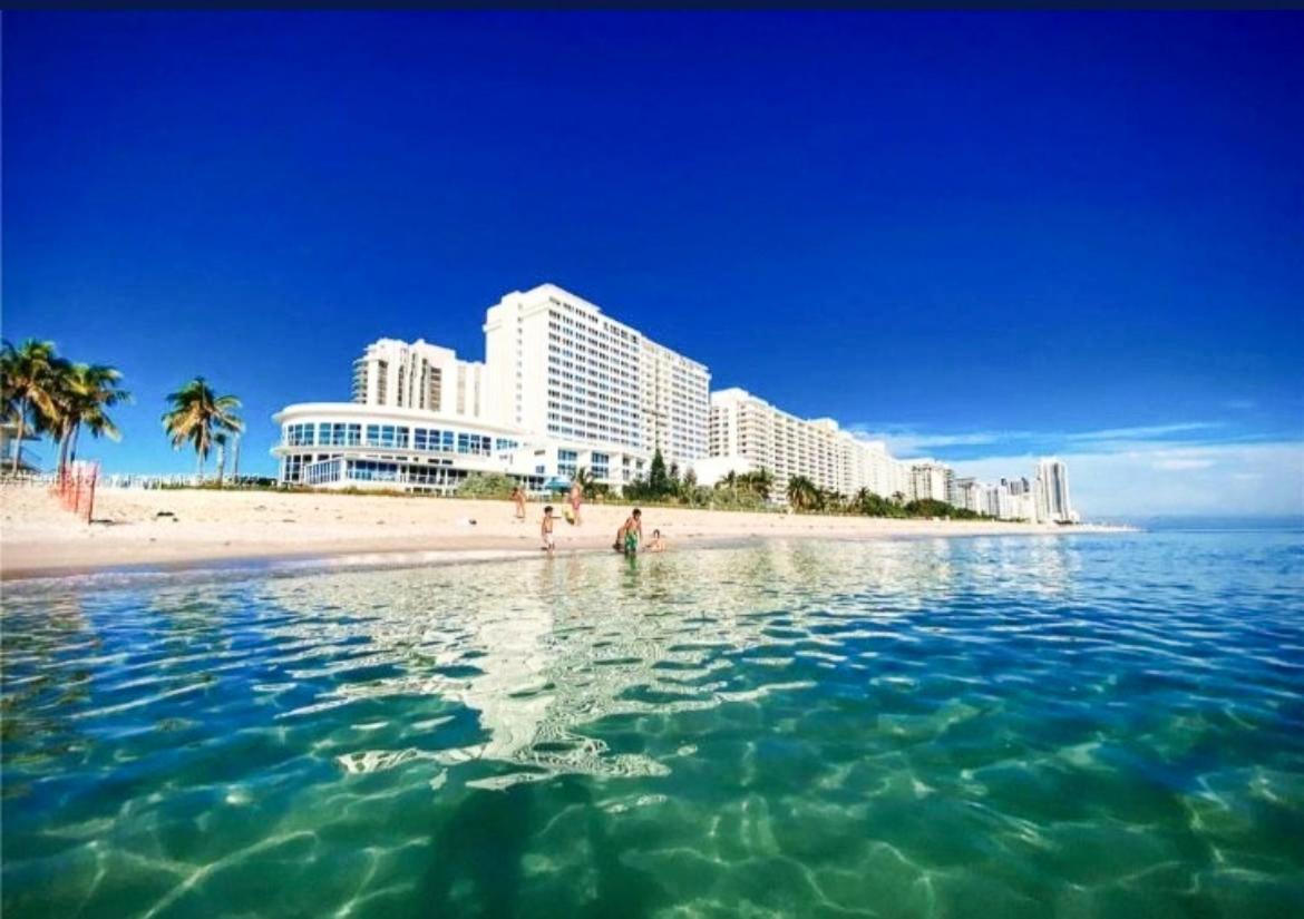 Apartment Castle 401 Oceanfront With Pool, Tennis, Access And Free Parking