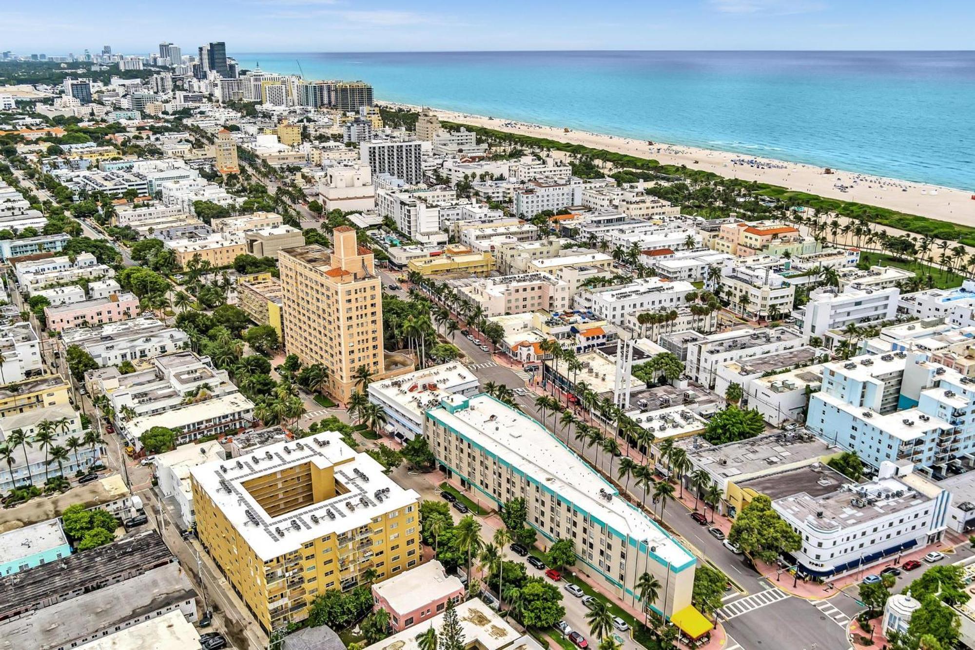 1 Bedroom In The Location In South ! * Miami Beach