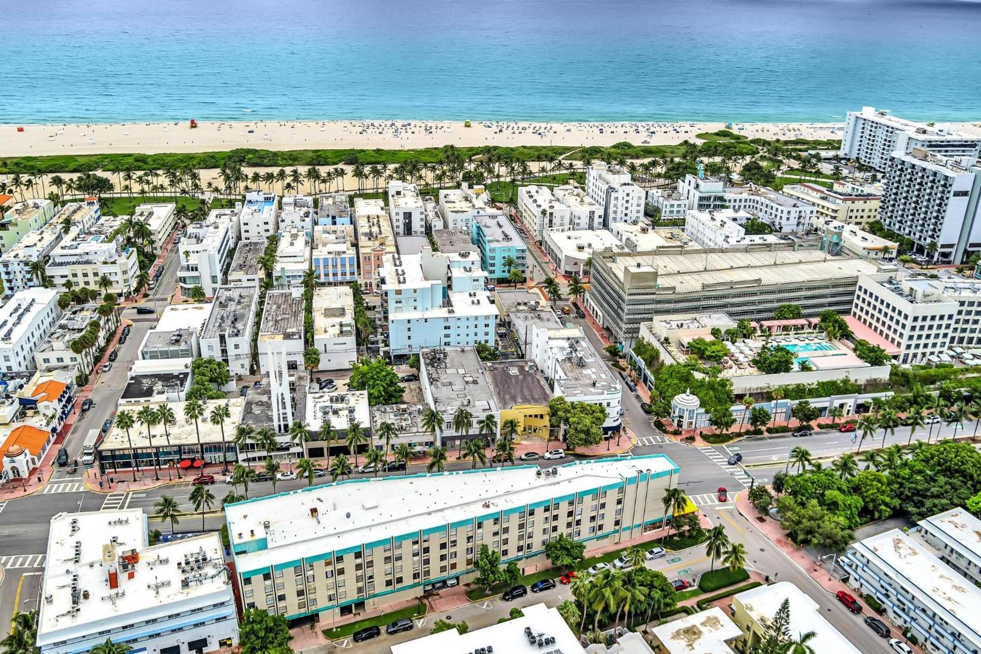 Apartment 1 Bedroom In The Location In South ! *