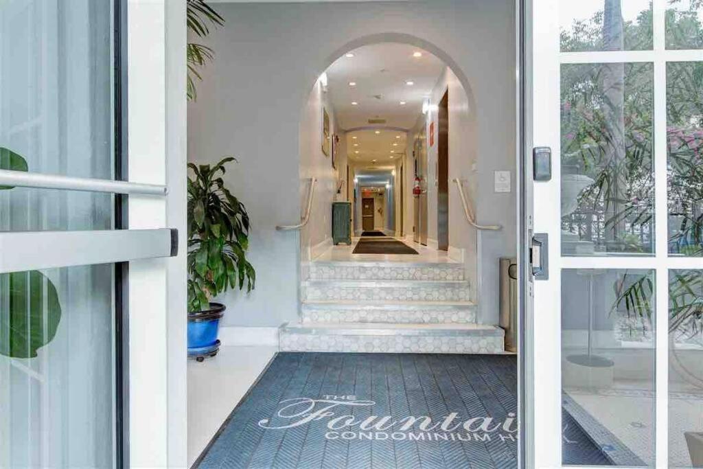 S Spot Heated Pool 2blocks To Bbq Apartment
