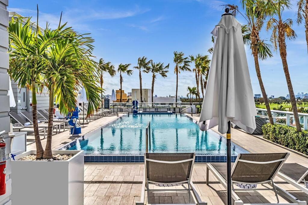 King Balcony Water Views-hosted By Sweetstay Miami Beach