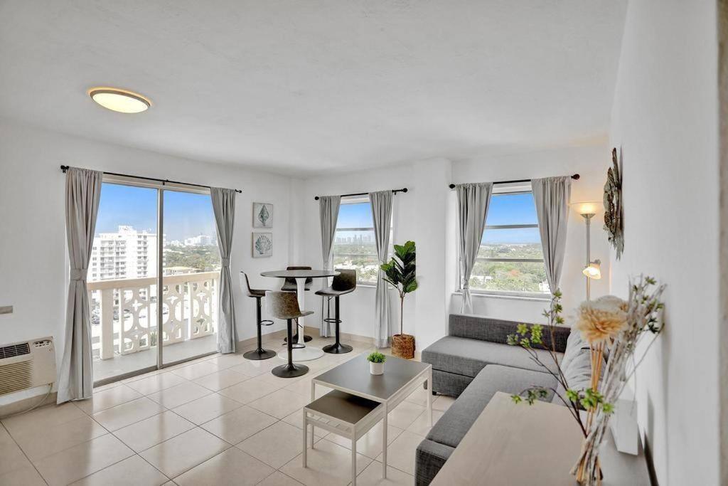 Apartment 1506- 1br & 1ba Retreat With Stunning Intracoastal Views