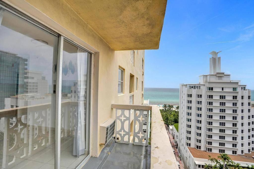 1506- 1br & 1ba Retreat With Stunning Intracoastal Views * Miami Beach