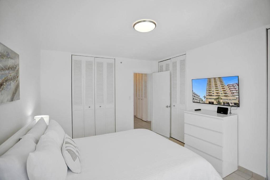 1506- 1br & 1ba Retreat With Stunning Intracoastal Views Apartment *