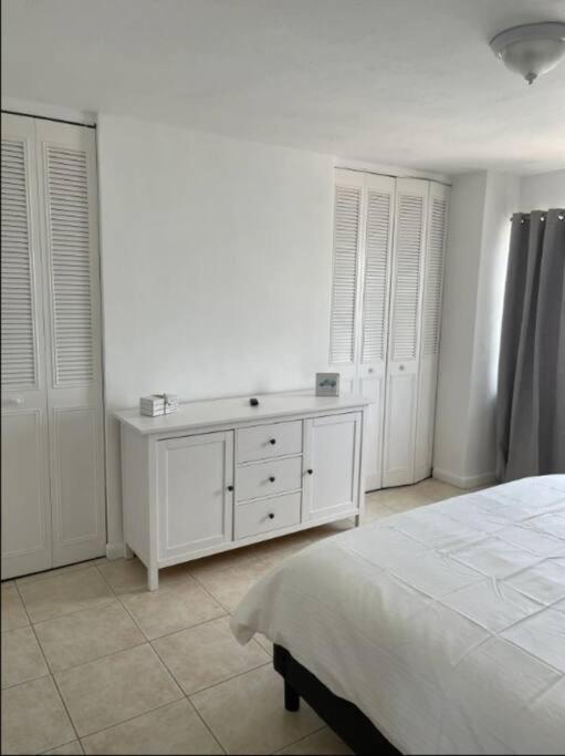 Apartment 1401- Stylish 1br& 2ba With Breathtaking Ocean Views