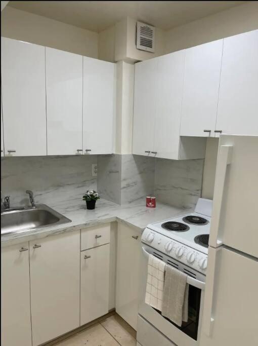 Apartment 1102- Stylish 1br With 1ba With Stunning & Ocean Views *