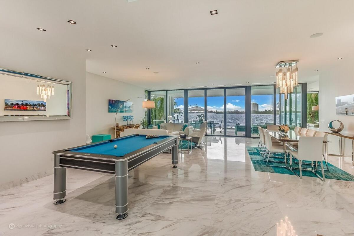 Sunset Bayfront - Pool Jacuzzi Pool Table