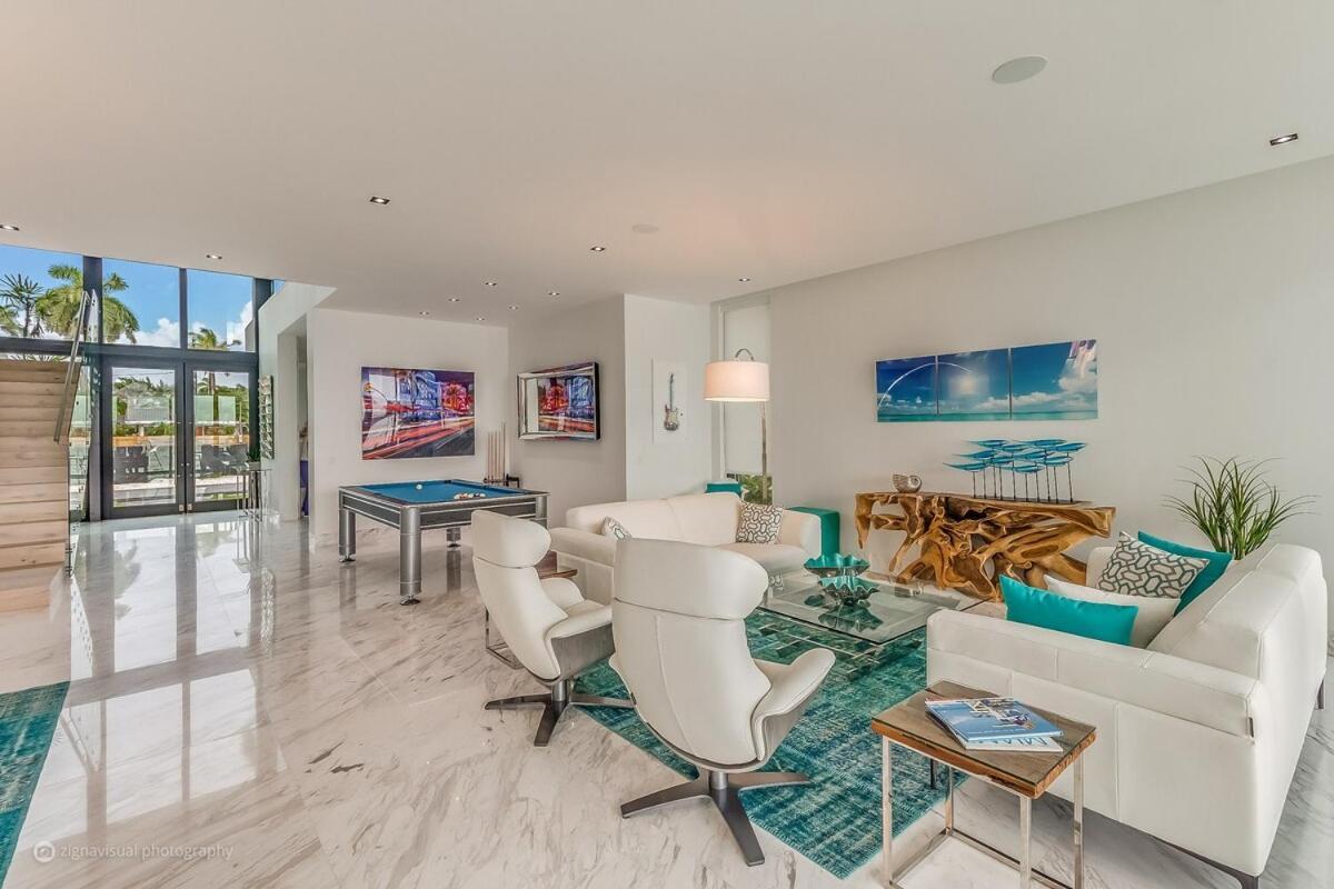 Villa Sunset Bayfront - Pool Jacuzzi Pool Table