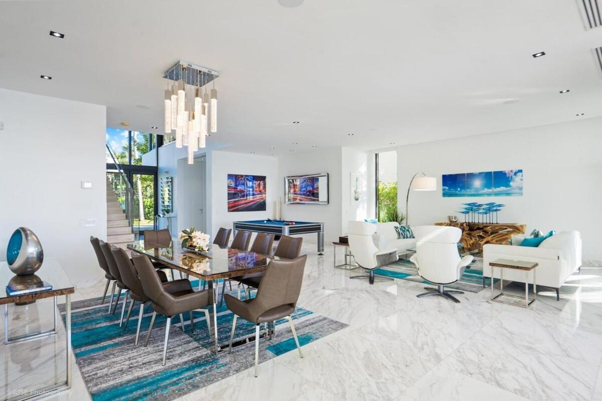 Sunset Bayfront - Pool Jacuzzi Pool Table Villa Miami Beach