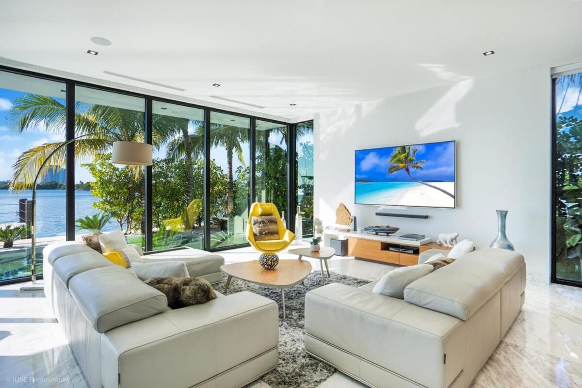 Sunset Bayfront - Pool Jacuzzi Pool Table