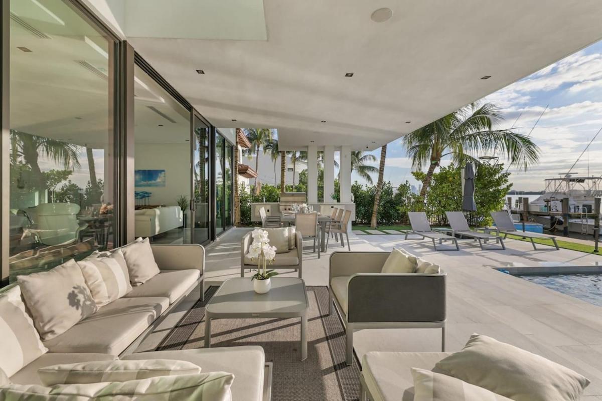 Sunset Bayfront - Pool Jacuzzi Pool Table Villa *