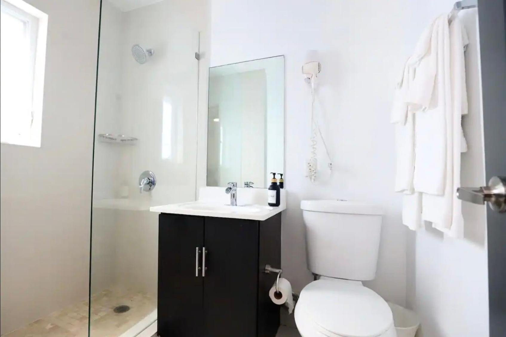 Apartment North Beach Steps To Sea Miami With Free Parking Family And Pet Friendly *
