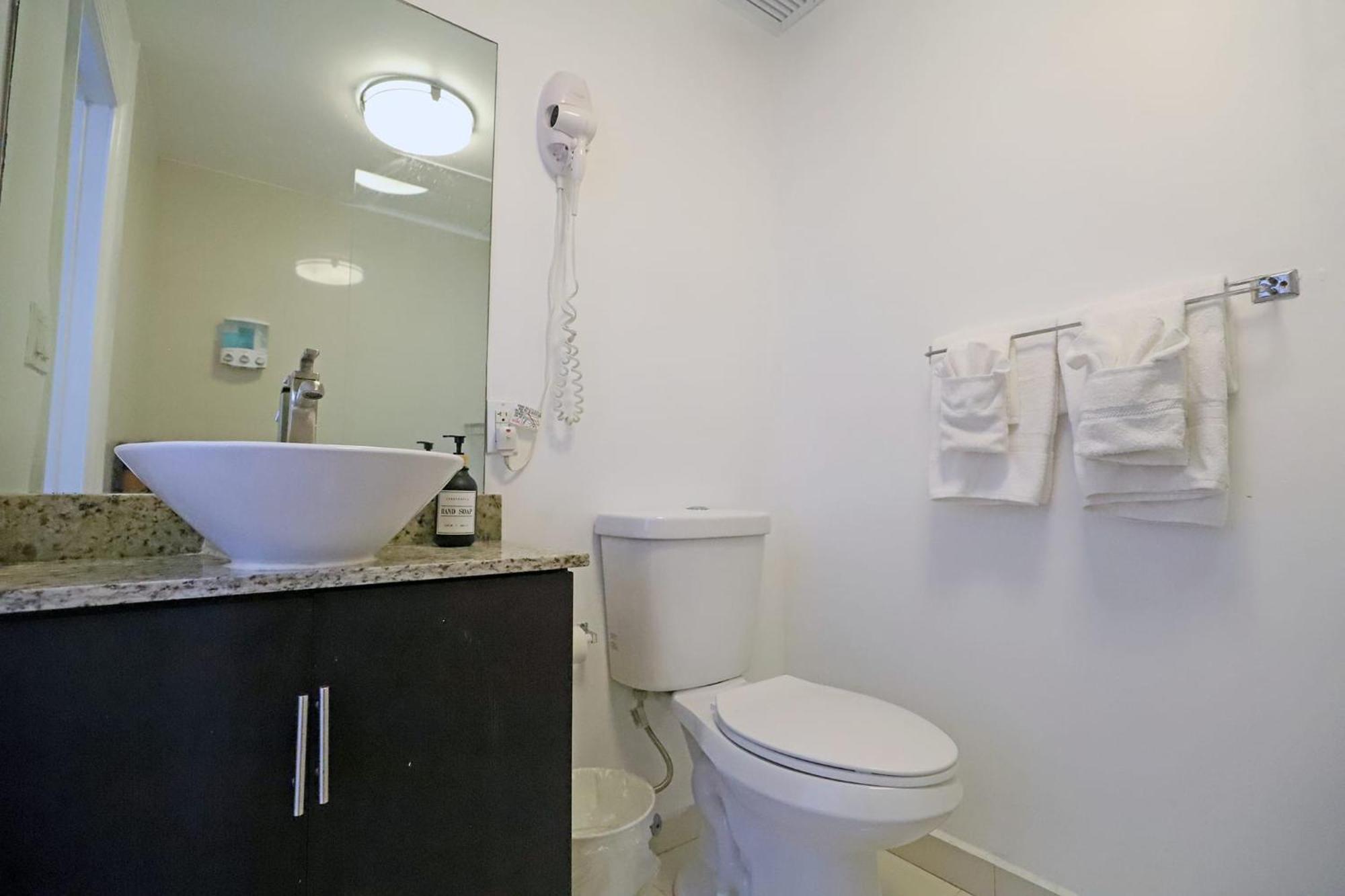 North Beach Steps To Sea Miami With Free Parking Family And Pet Friendly Apartment Miami Beach