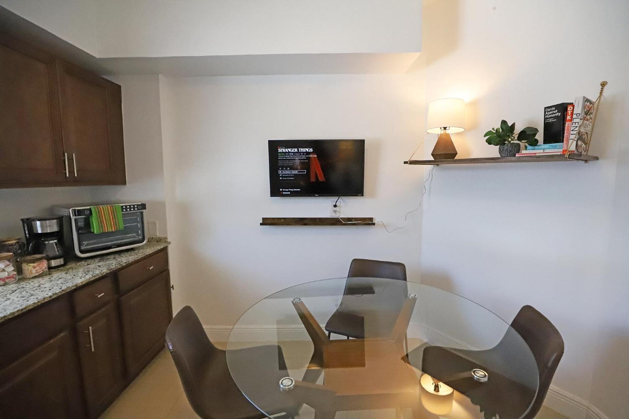 North Beach Steps To Sea Miami With Free Parking Family And Pet Friendly