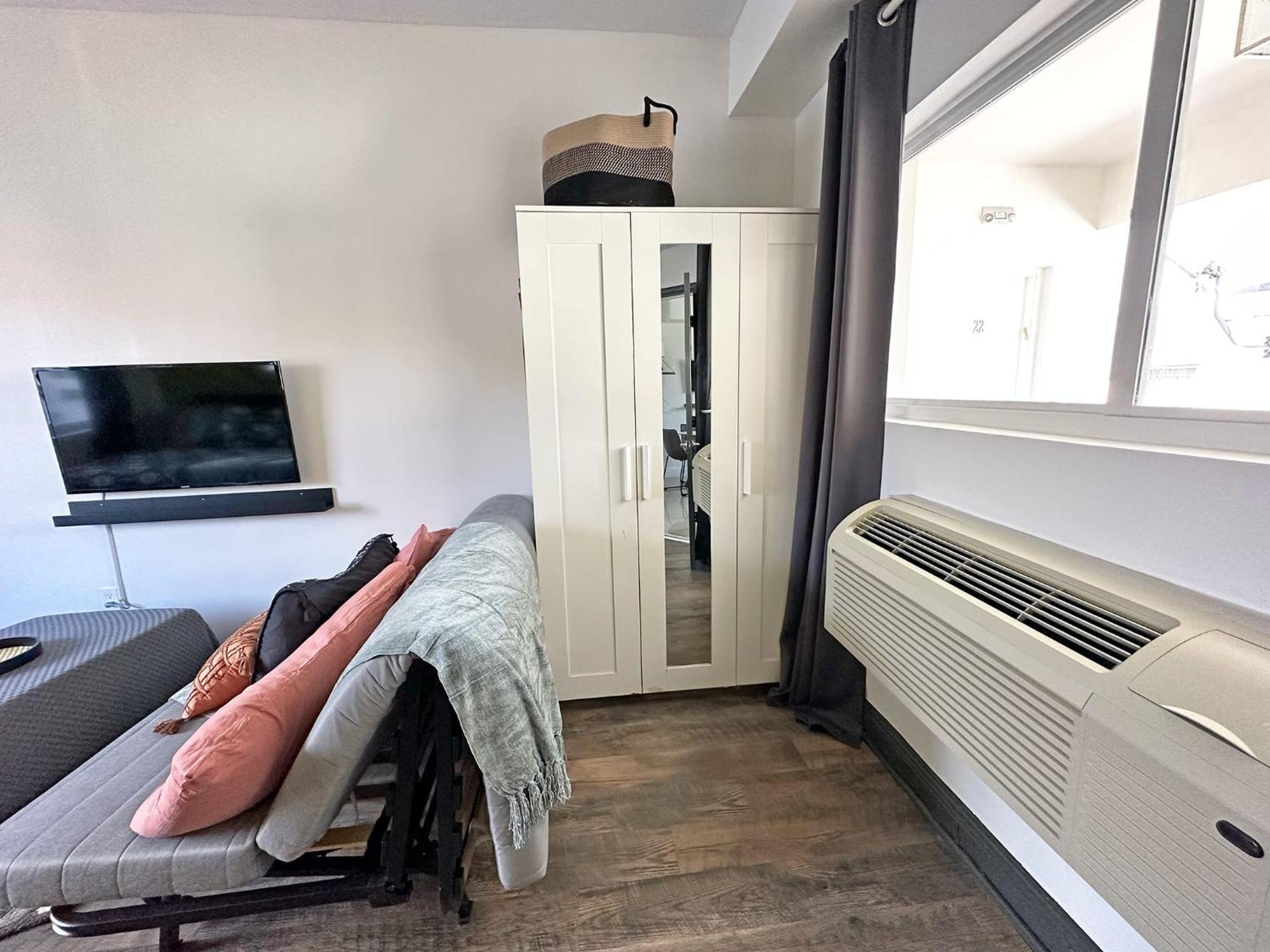 Apartment North Beach Steps To Sea Miami With Free Parking Family And Pet Friendly