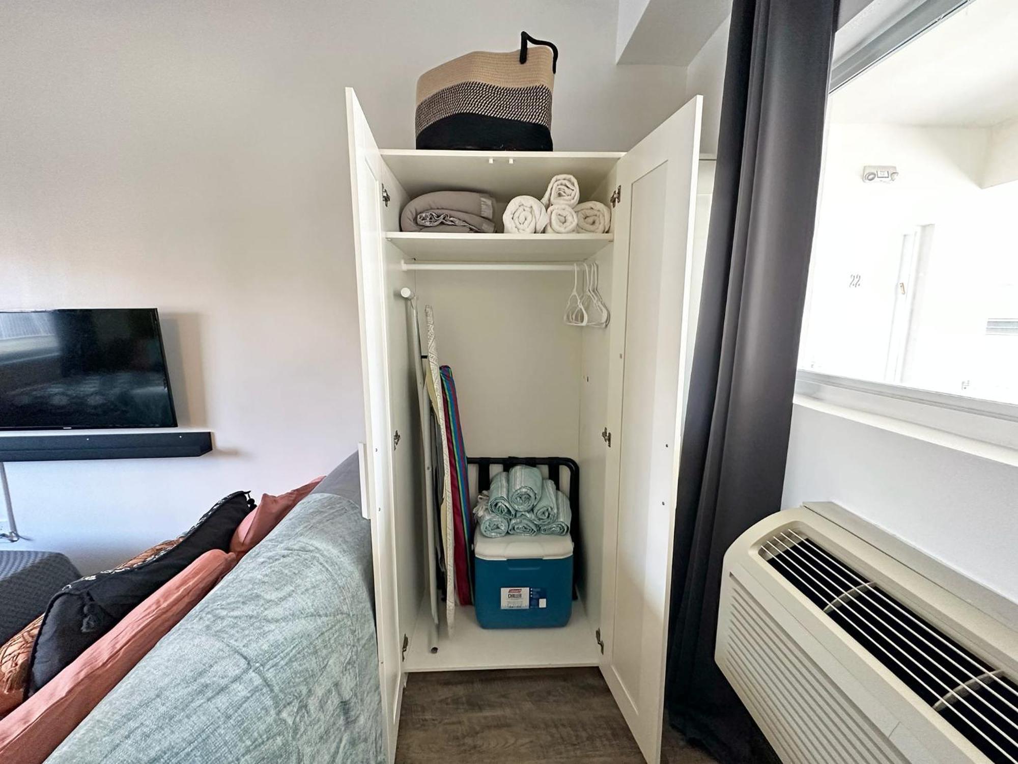 North Beach Steps To Sea Miami With Free Parking Family And Pet Friendly Apartment Miami Beach