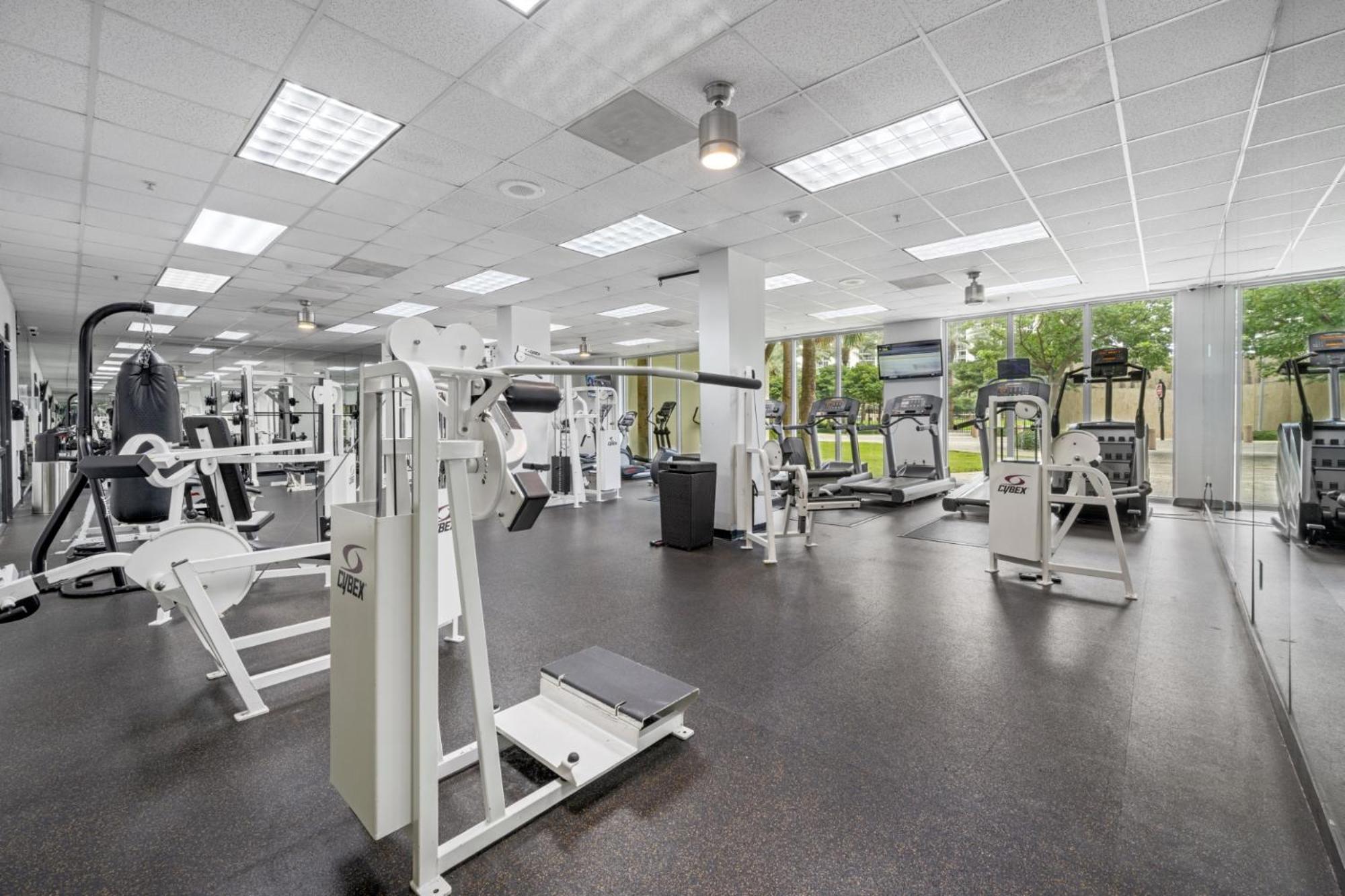 Spacious Of 2br - 2bth Near Of The Great Price Miami Beach