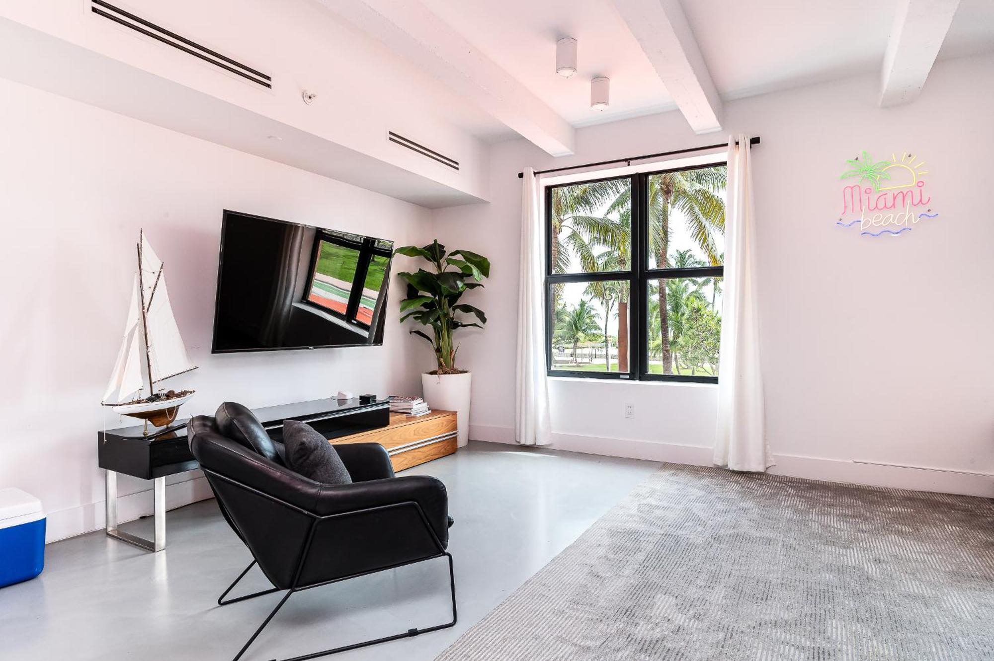 Apartment The Netherland 2a I Ocean Drive I Miami Ocean *