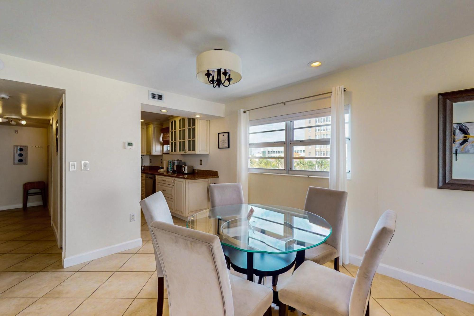 Samira's South Paradise Apartment *