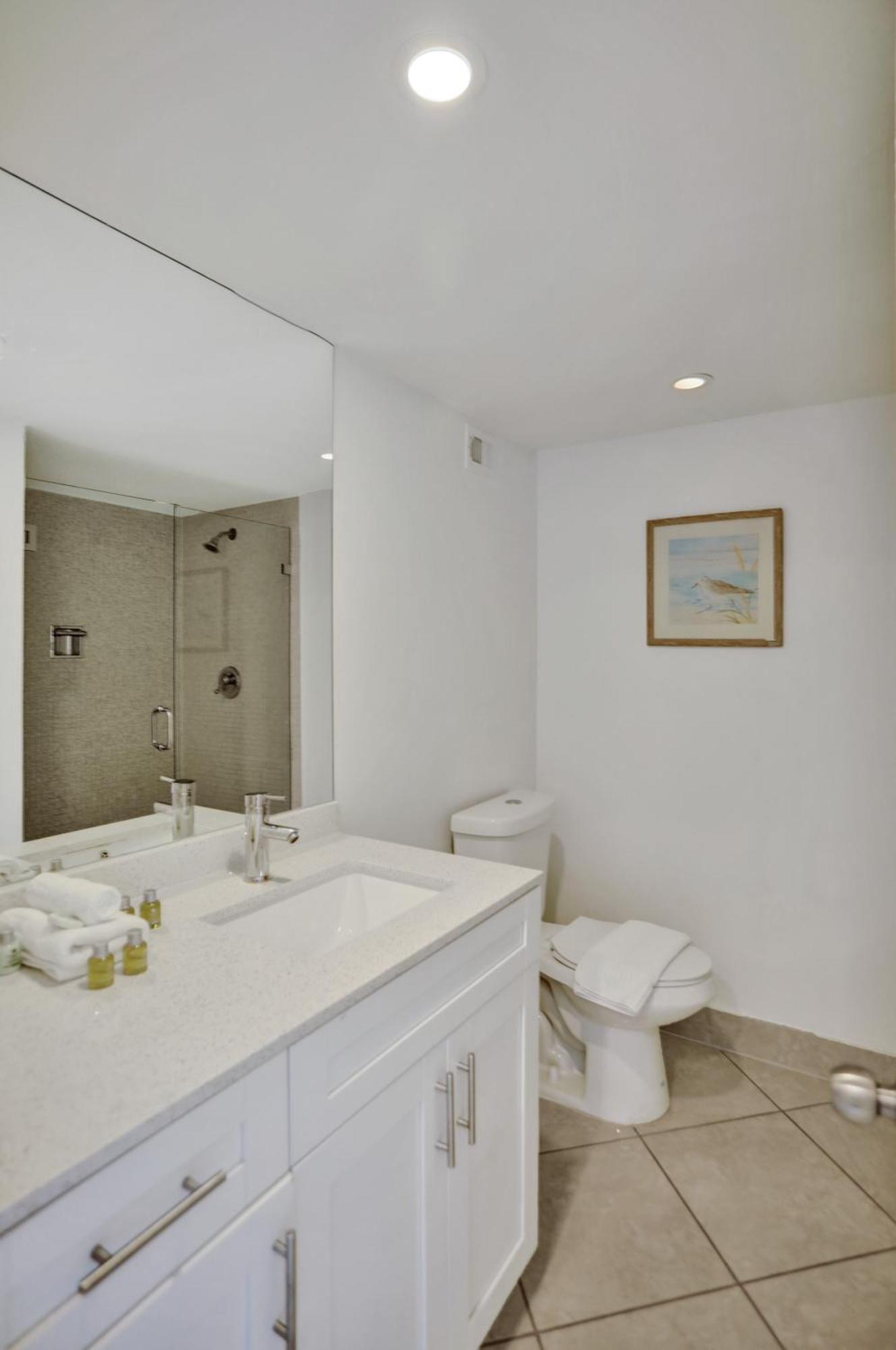 Spacious Ocean View Service 1507 Apartment *