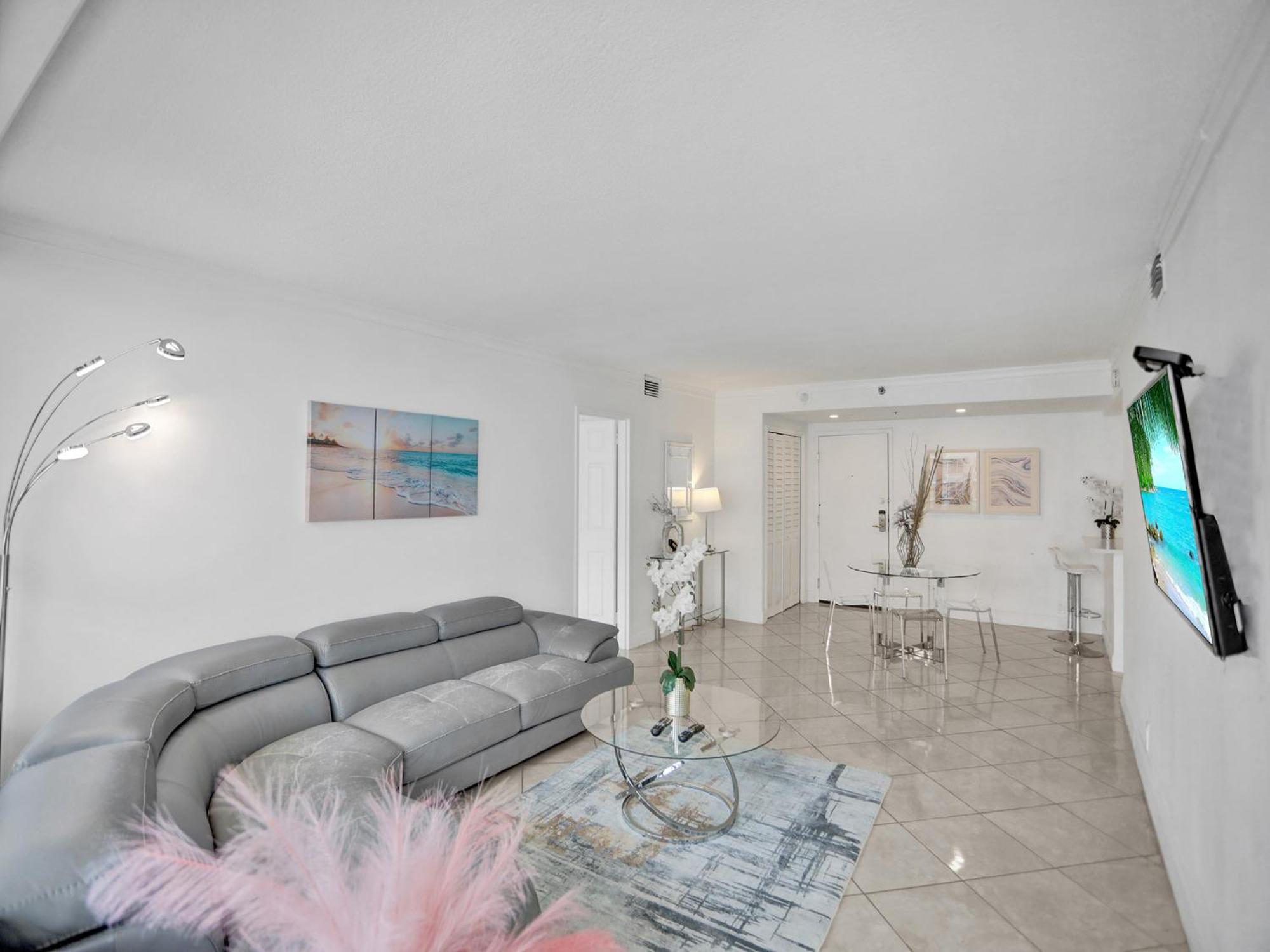 Apartment Spacious Ocean View Service 1507
