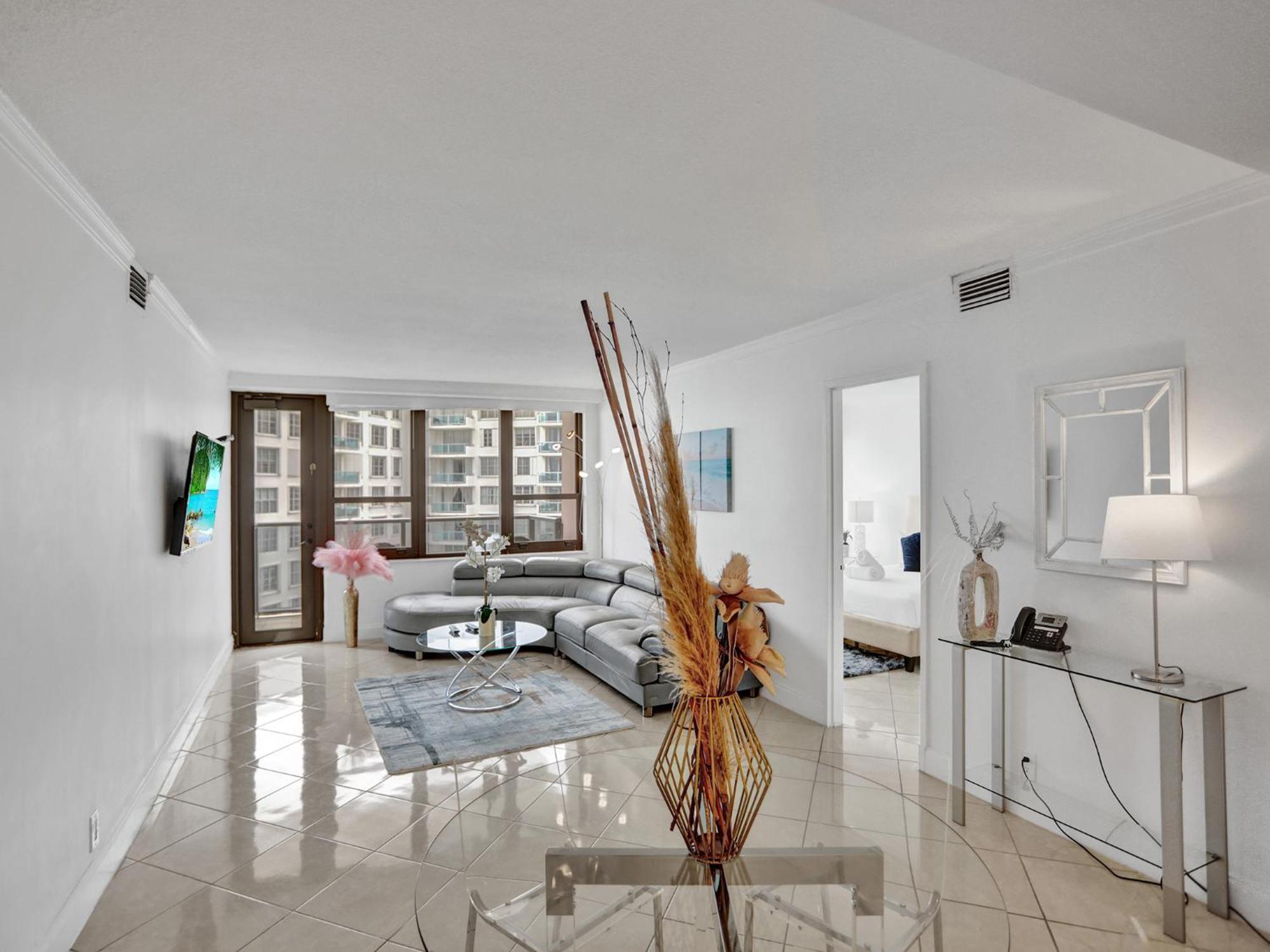 Apartment Spacious Ocean View Service 1507 Miami Beach