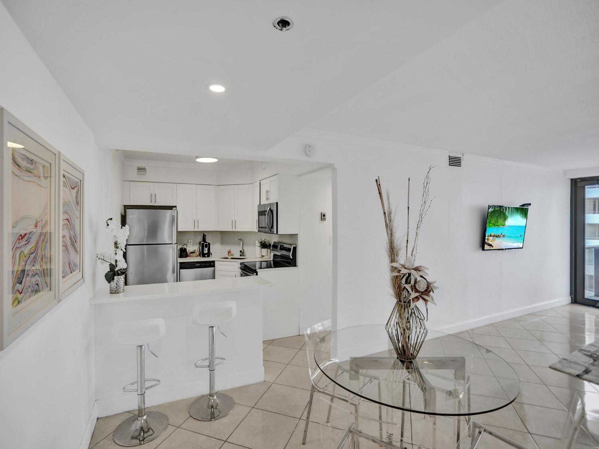 Apartment Spacious Ocean View Service 1507 *